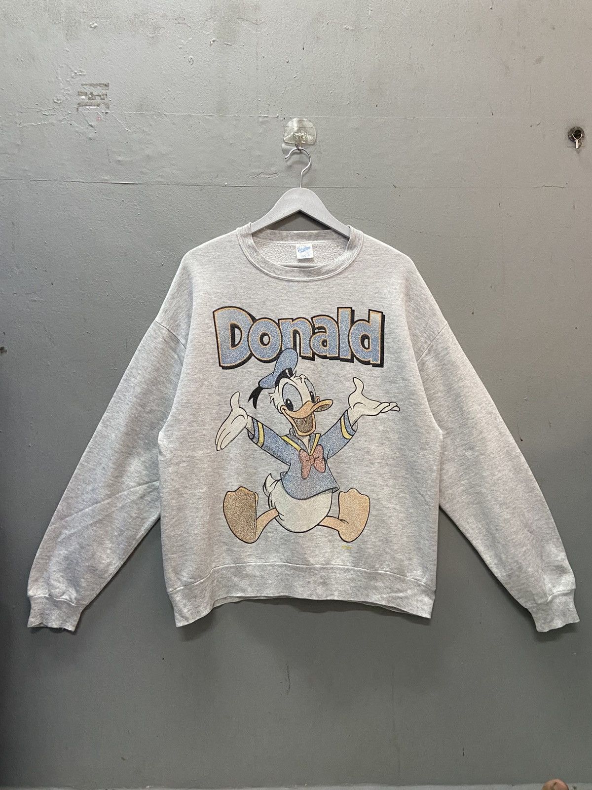 Vintage VINTAGE 90’S DONALD DUCK VELVA SHEEN CREWNECK SWEATSHIRT Size US L / EU 52-54 / 3 - 1 Thumbnail
