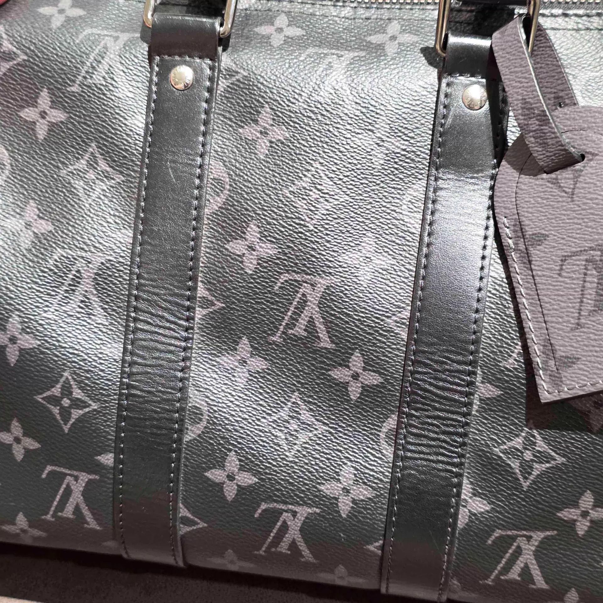 Louis Vuitton Louis Vuitton Men's Keepall 35 Black Travel Bag Size ONE SIZE - 4 Thumbnail