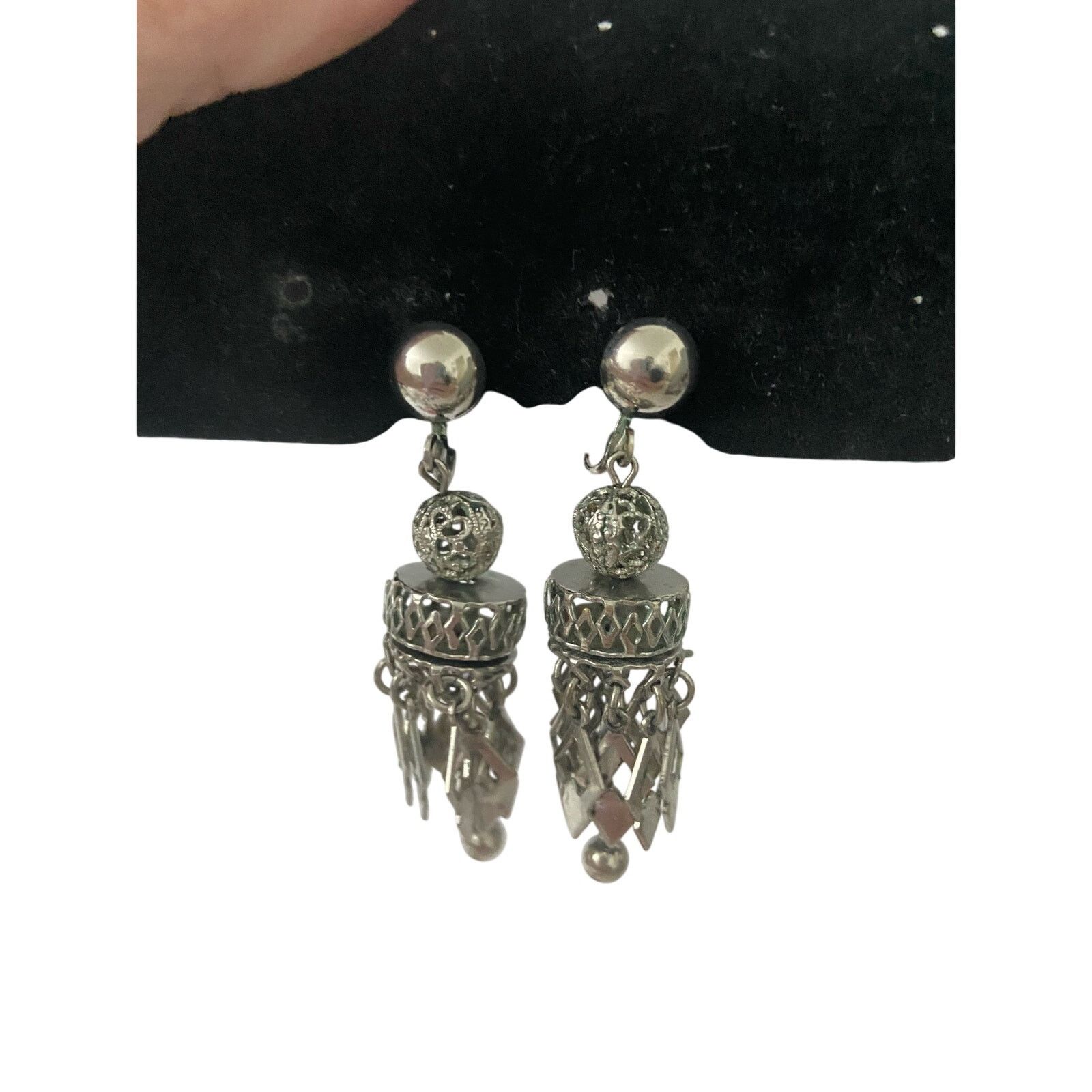 Vintage Vintage jhumki clip on earrings silver tone Size ONE SIZE - 1 Thumbnail