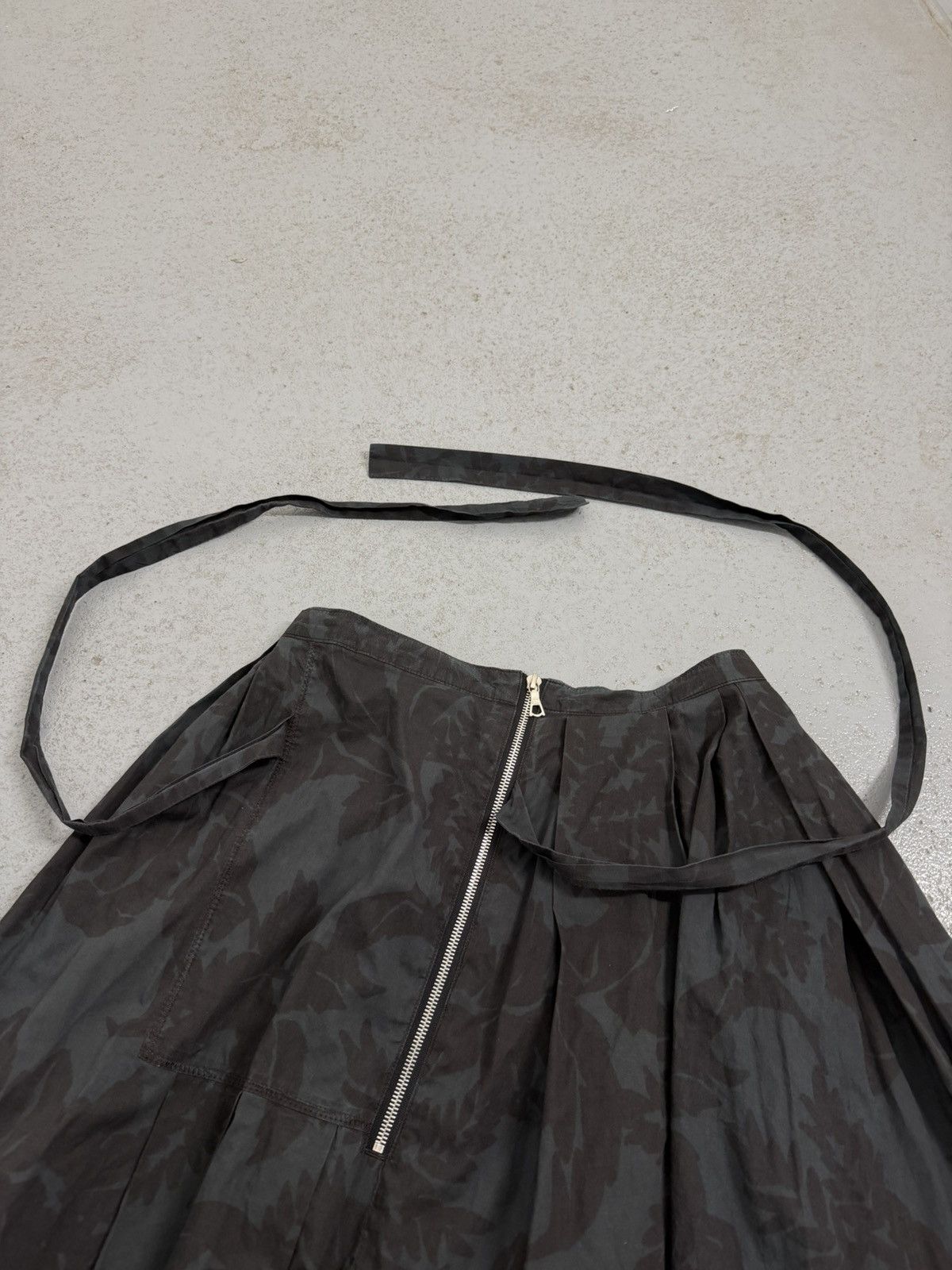 Dries Van Noten Dries Van Noten Floral Camo Skirt Size 25" / US 0 / IT 36 - 8 Thumbnail