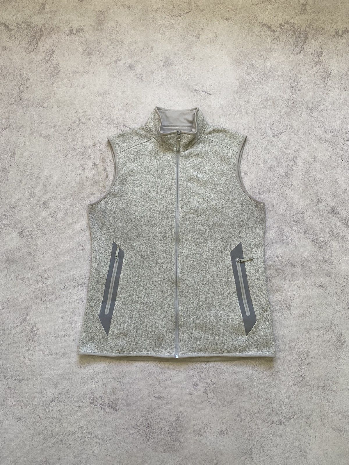 Arc'teryx Arcteryx Womens Grey Fleece Vest Size L Size L / US 10 / IT 46 - 6 Thumbnail