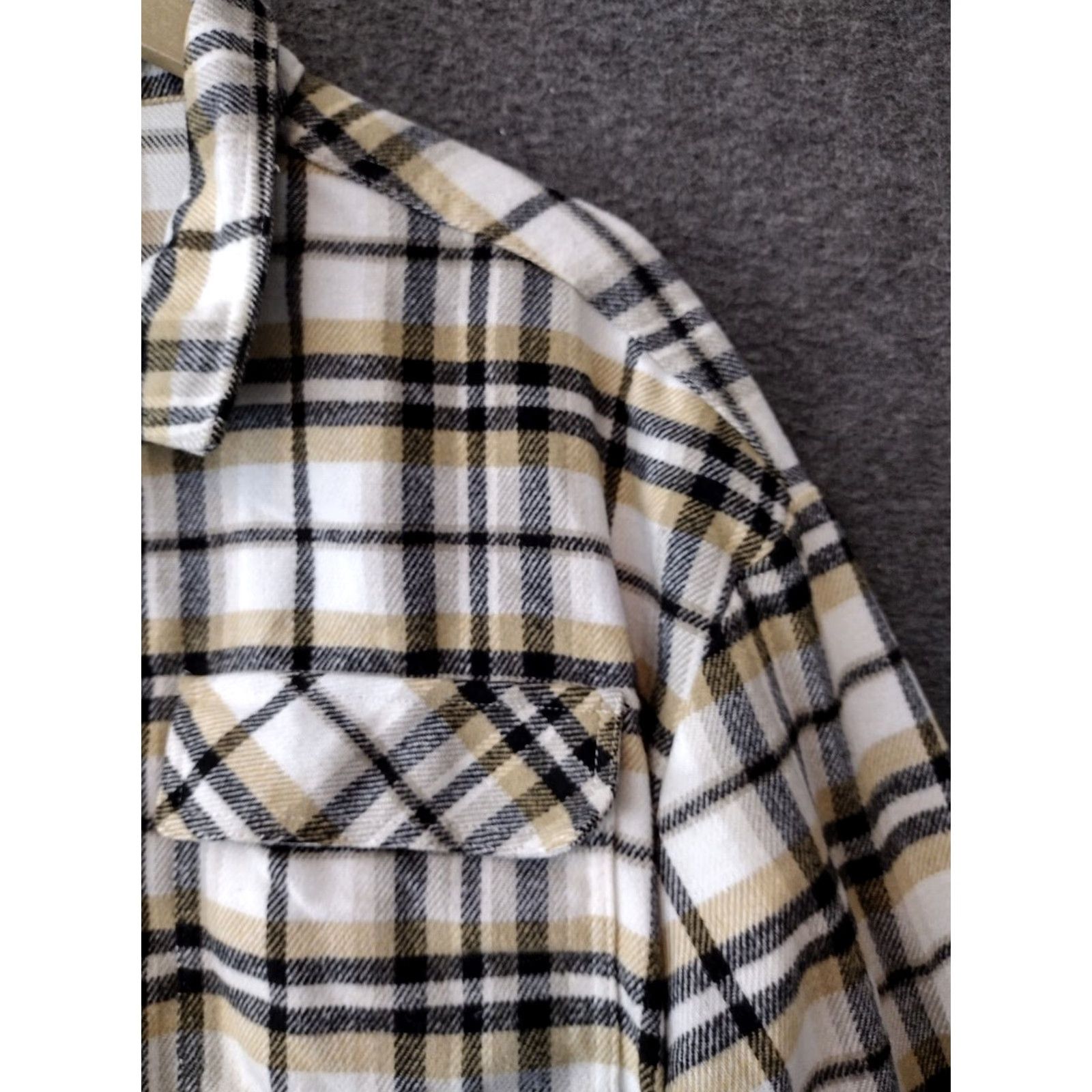 Vintage No Boundaries Shacket Plaid Brown XL Juniors womens Shacket Casual Plaid 15-17 Button Pocket Collared Flannel Polyester" Size XL / US 12-14 / IT 48-50 - 4 Thumbnail