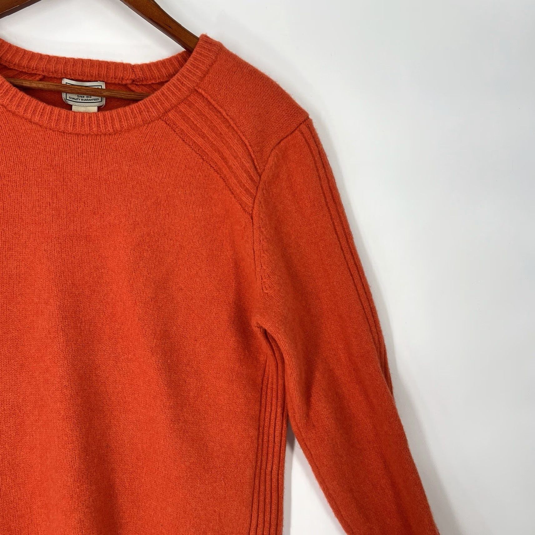 Vintage LL Bean Men's Large Rangeley Merino Crewneck Pullover Sweater NWT Size US L / EU 52-54 / 3 - 5 Thumbnail