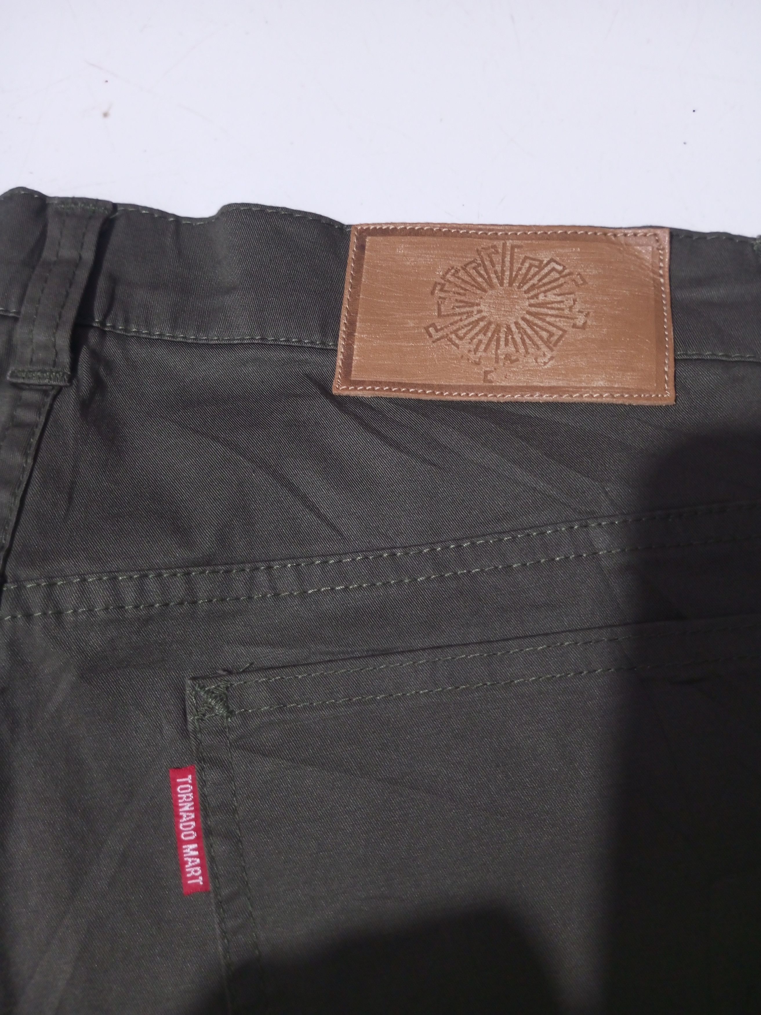Tornado Mart Tornado mart green army chinos flare pants Size US 34 / EU 50 - 3 Thumbnail