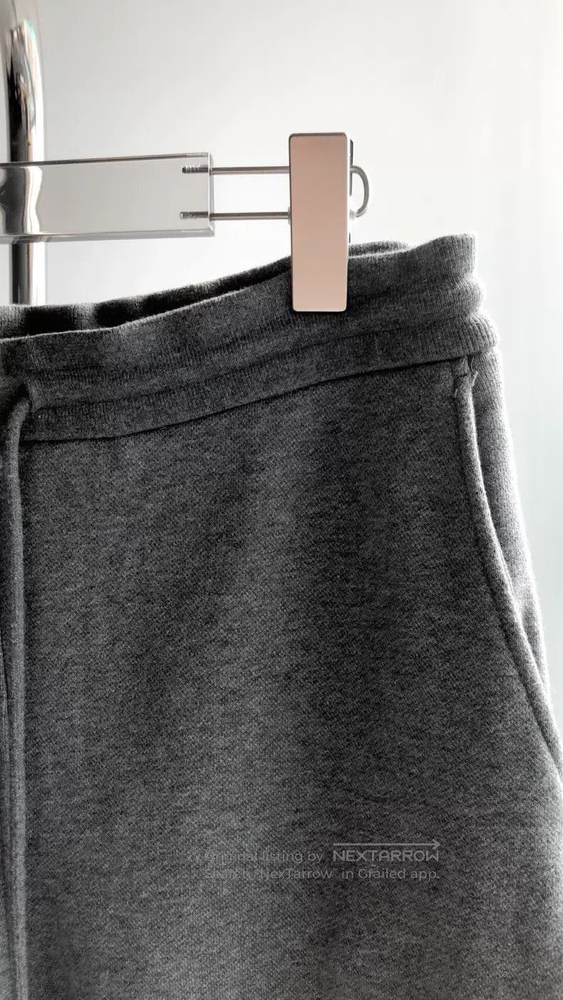 Thom Browne Thom Browne size 3 Gray Striped Shorts Size US 30 / EU 46 - 4 Thumbnail