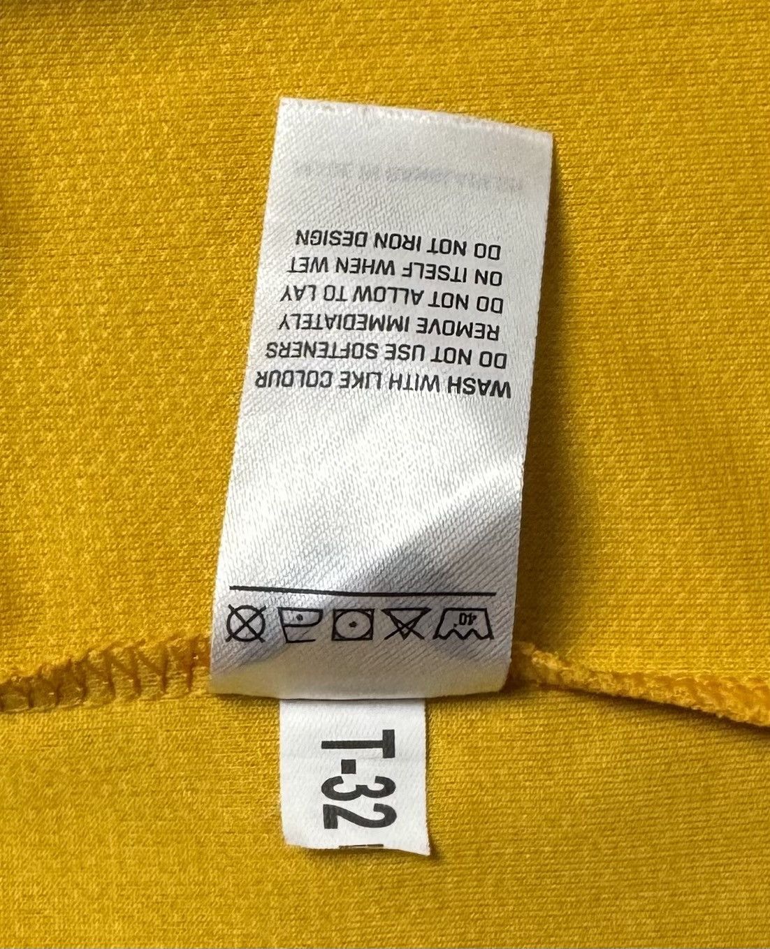 Castore Wolverhampton Wanderers 2021 2022 Home Shirt Jersey Castore Size US XXL / EU 58 / 5 - 13 Thumbnail