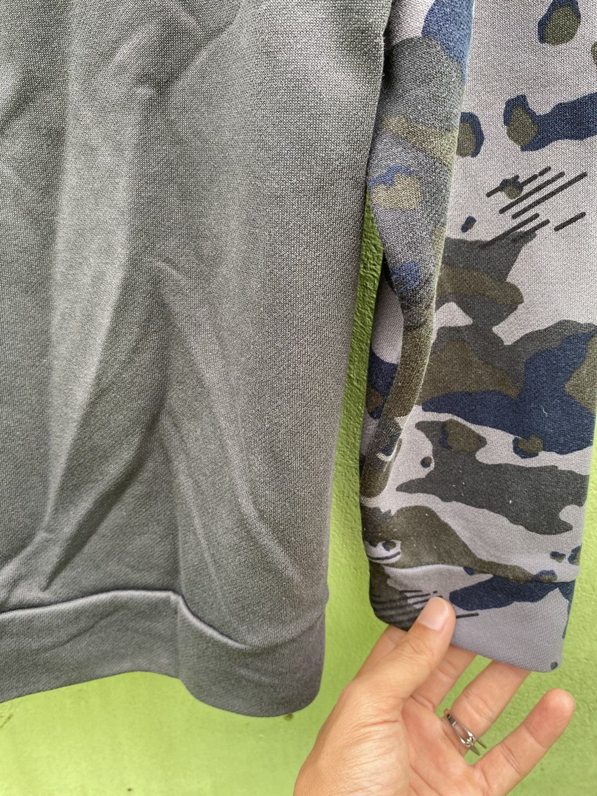 Nike Nike Dri-Fit Hoodie Zip Camo Sleeve Raglan Urban Style Size US M / EU 48-50 / 2 - 13 Thumbnail