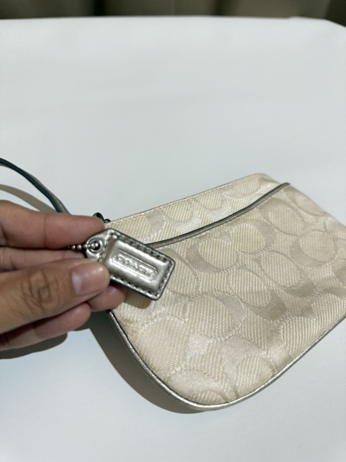 Coach Auth. COACH Clutch Signature Mini Wrislet Size ONE SIZE - 2 Thumbnail