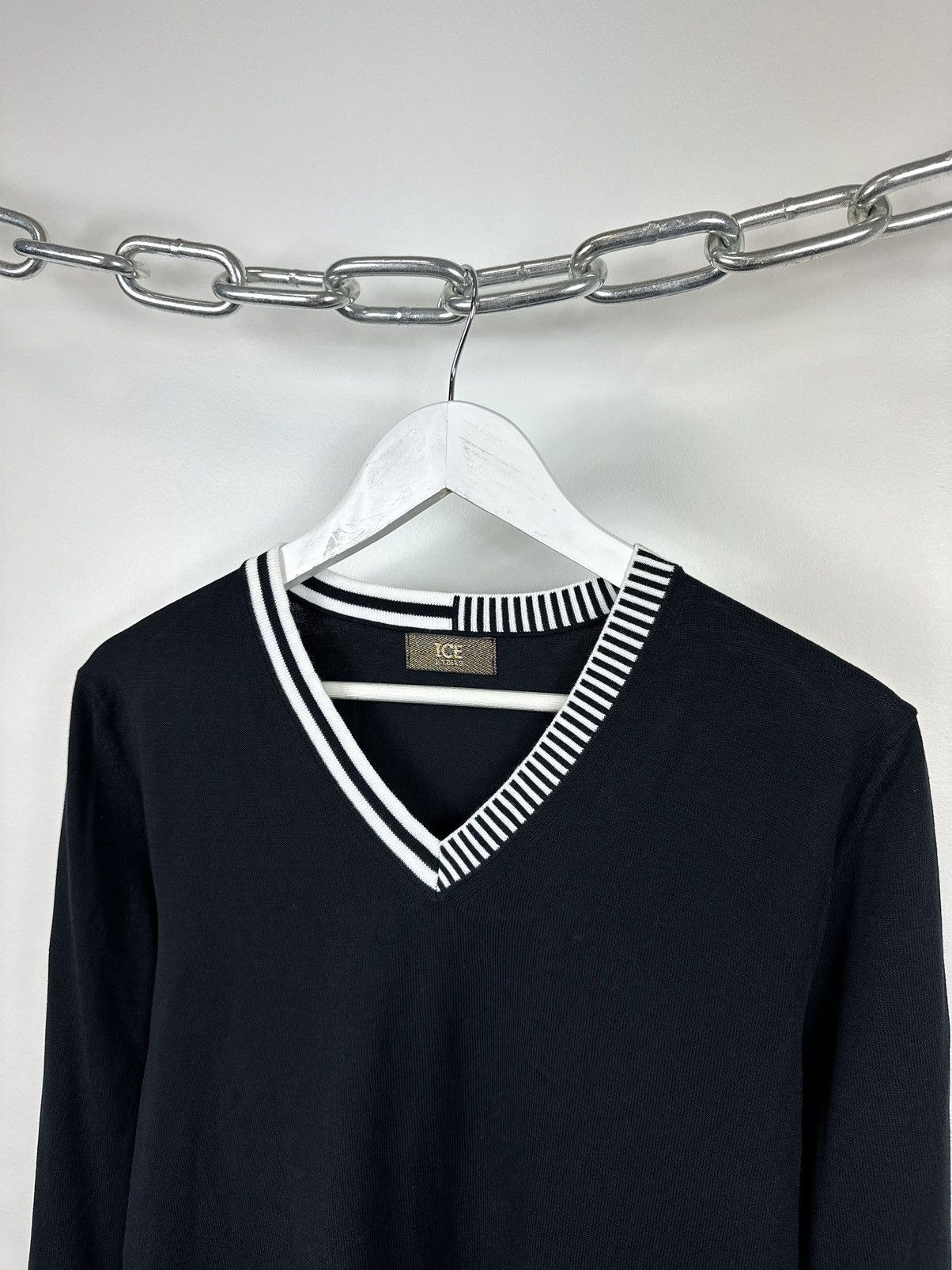 Iceberg Vintage 90s Iceberg Luxury Archival Designer Rare Sweater Size US M / EU 48-50 / 2 - 4 Thumbnail