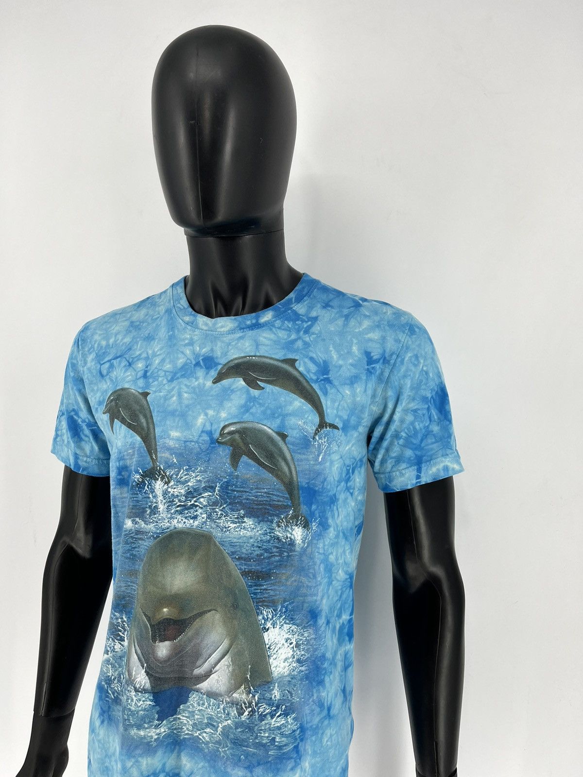 Vintage Vintage 90s Akuna Matata Dolphin taiday T Shirt Size L Size US M / EU 48-50 / 2 - 4 Thumbnail