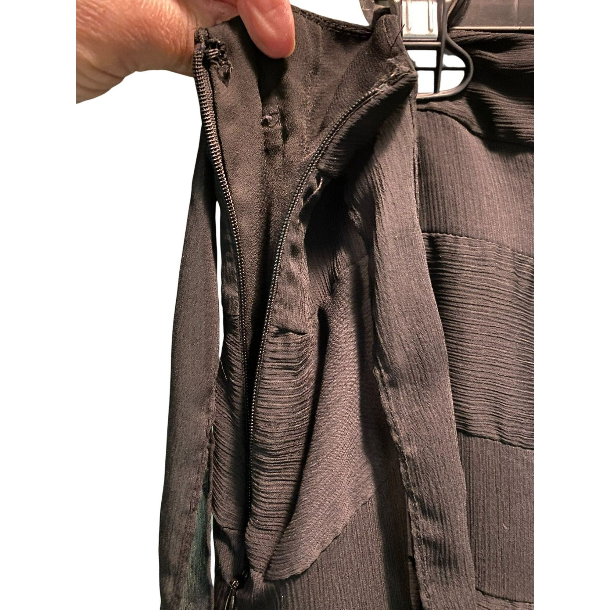 Apt. 9 Apt. 9 Chic Black Tiered Skirt With Side Zipper & Ribbon Tie Size 38" / US 16 / IT 52 - 2 Thumbnail