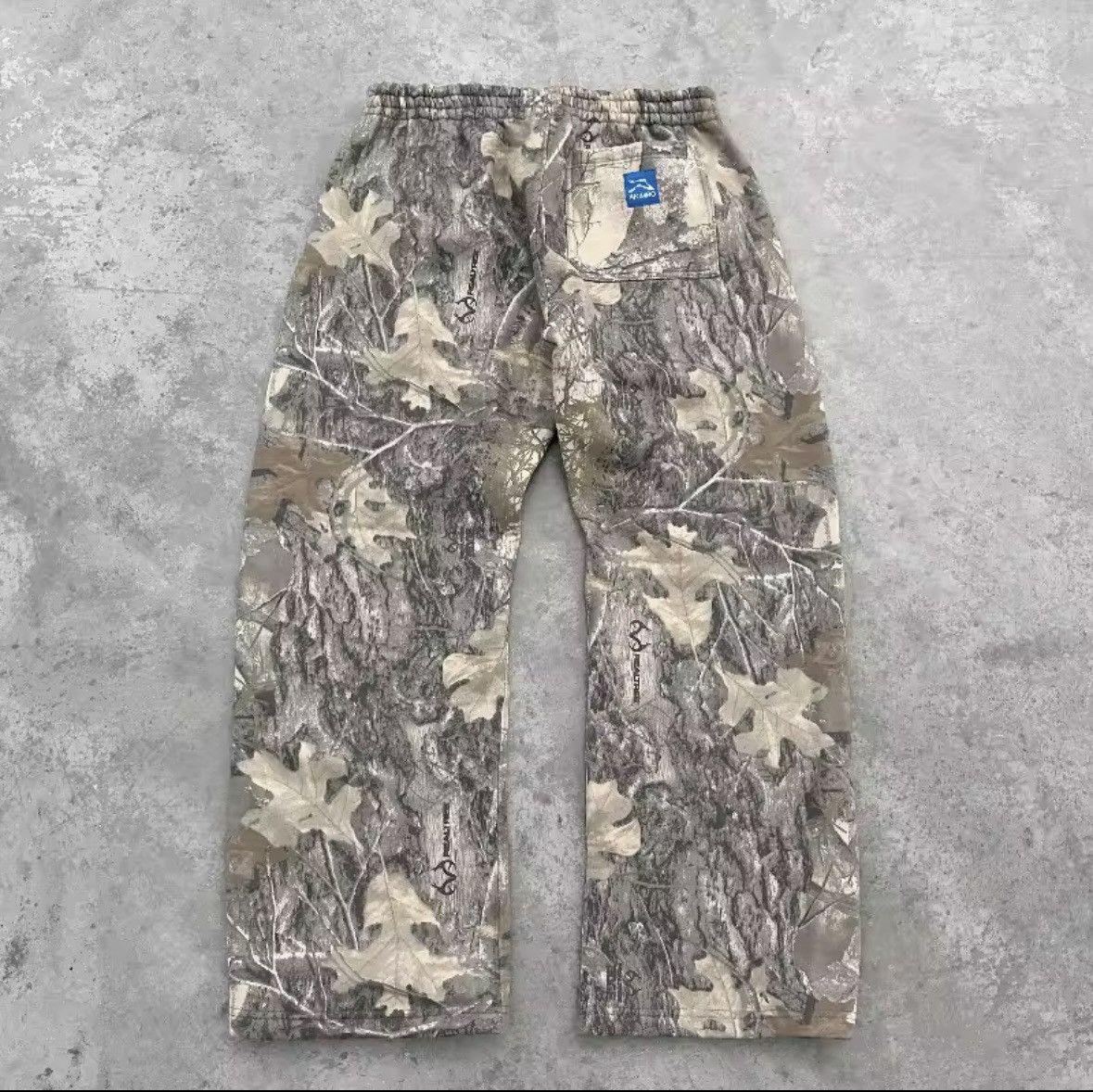 Japanese Brand Casual Camo Baggy Pants Size US 28 / EU 44 - 2 Thumbnail