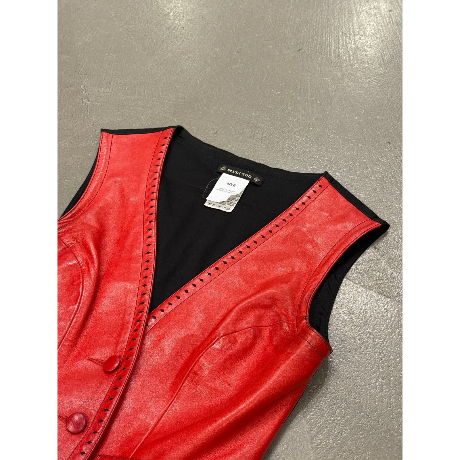 plein sud 2000s Plein Sud red leather vest Size US L / EU 52-54 / 3 - 5 Thumbnail