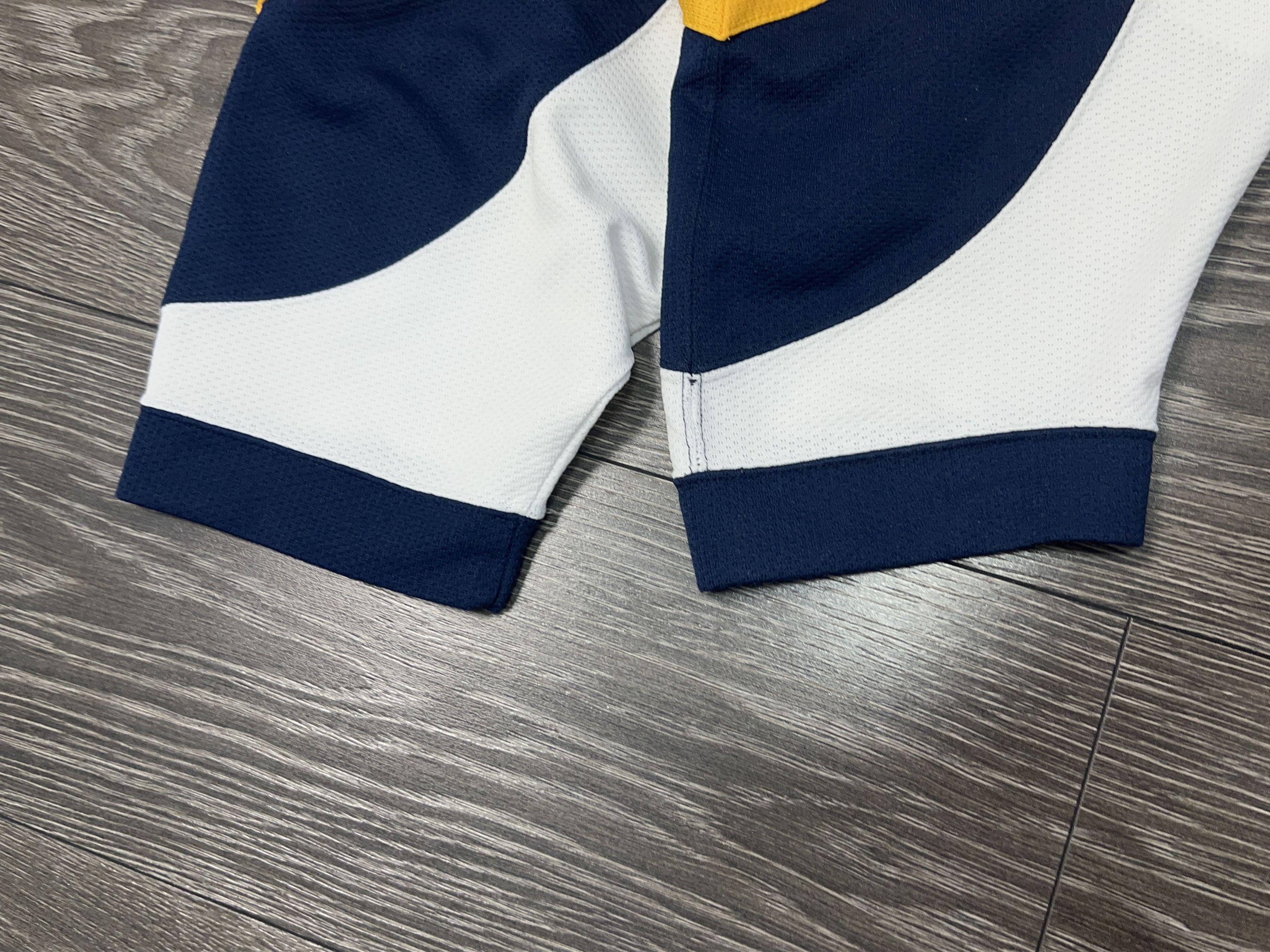 Starter Vintage NHL Nashville Predators Long Sleeve Jersey Shirt Size US XL / EU 56 / 4 - 12 Thumbnail