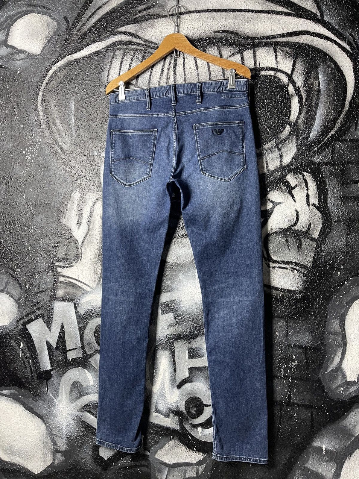 Emporio Armani Emporio Armani 9.5 oz. Slim Fit Blue Denim Jeans Size W32 Size US 32 / EU 48 - 1 Thumbnail