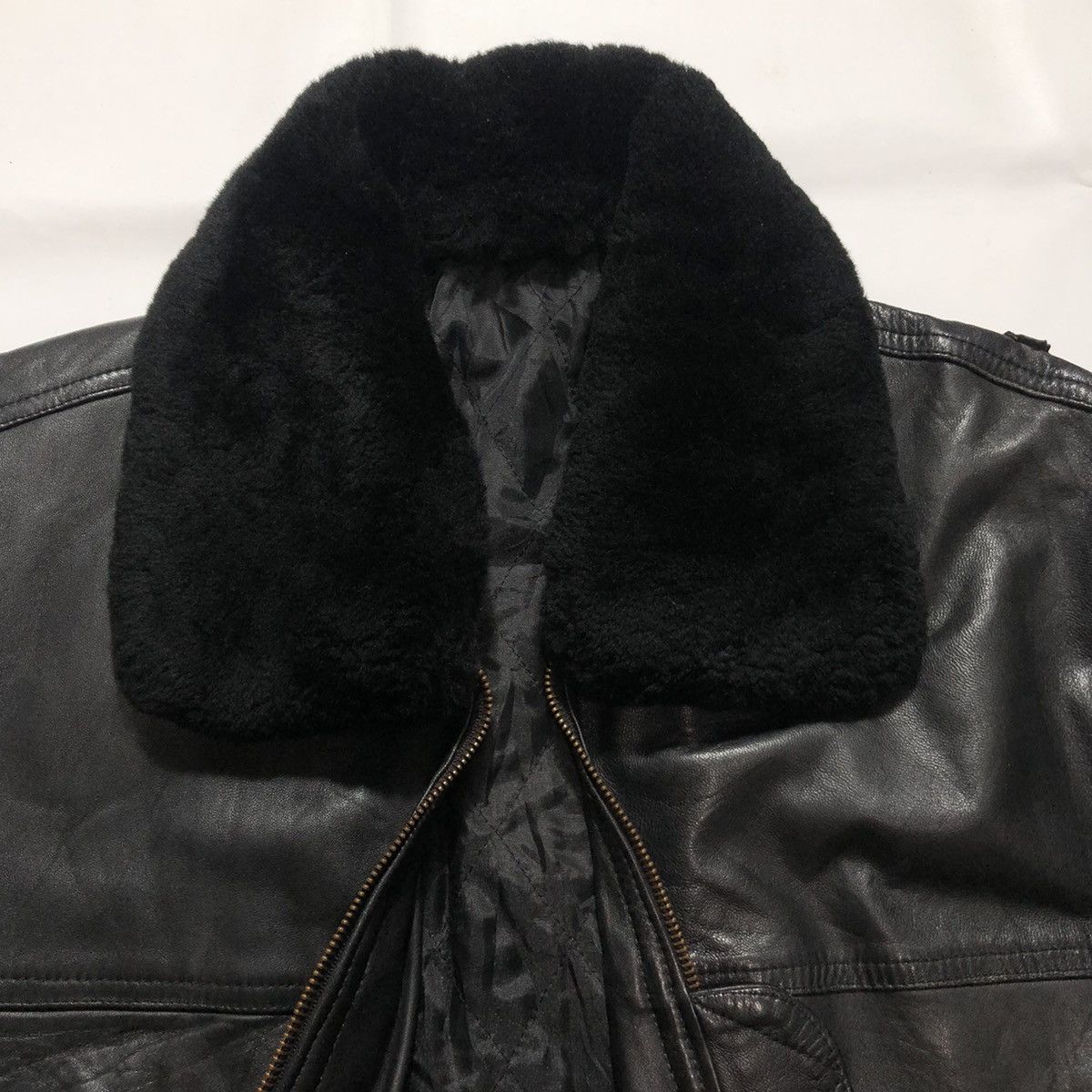 Japanese Brand × Vintage Rare Vintage Nuovo Nero Fur Leather Jacket Size US M / EU 48-50 / 2 - 8 Thumbnail