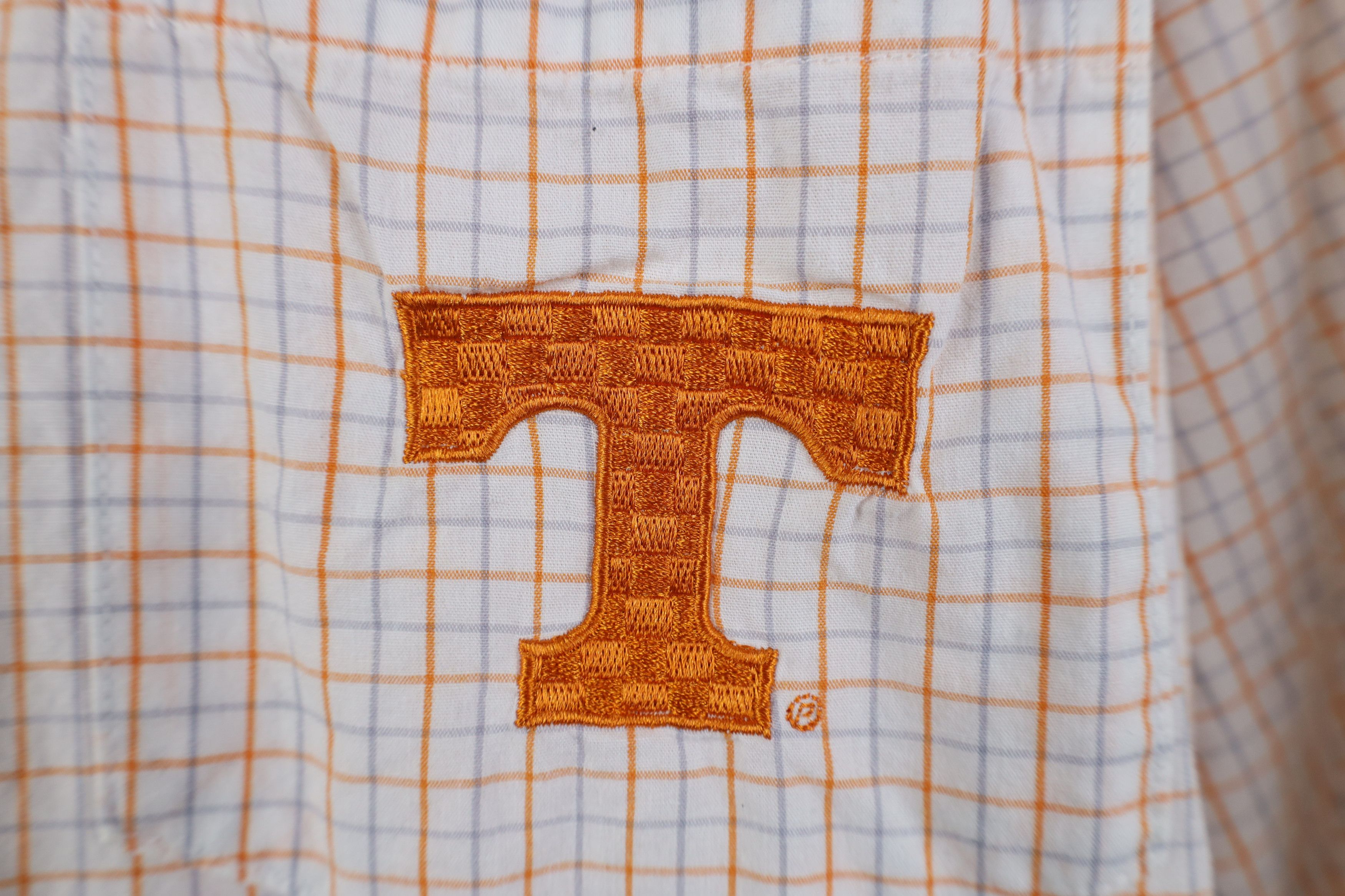 Vintage Vintage 90s University of Tennessee Short Sleeve Shirt Size US XXL / EU 58 / 5 - 4 Thumbnail