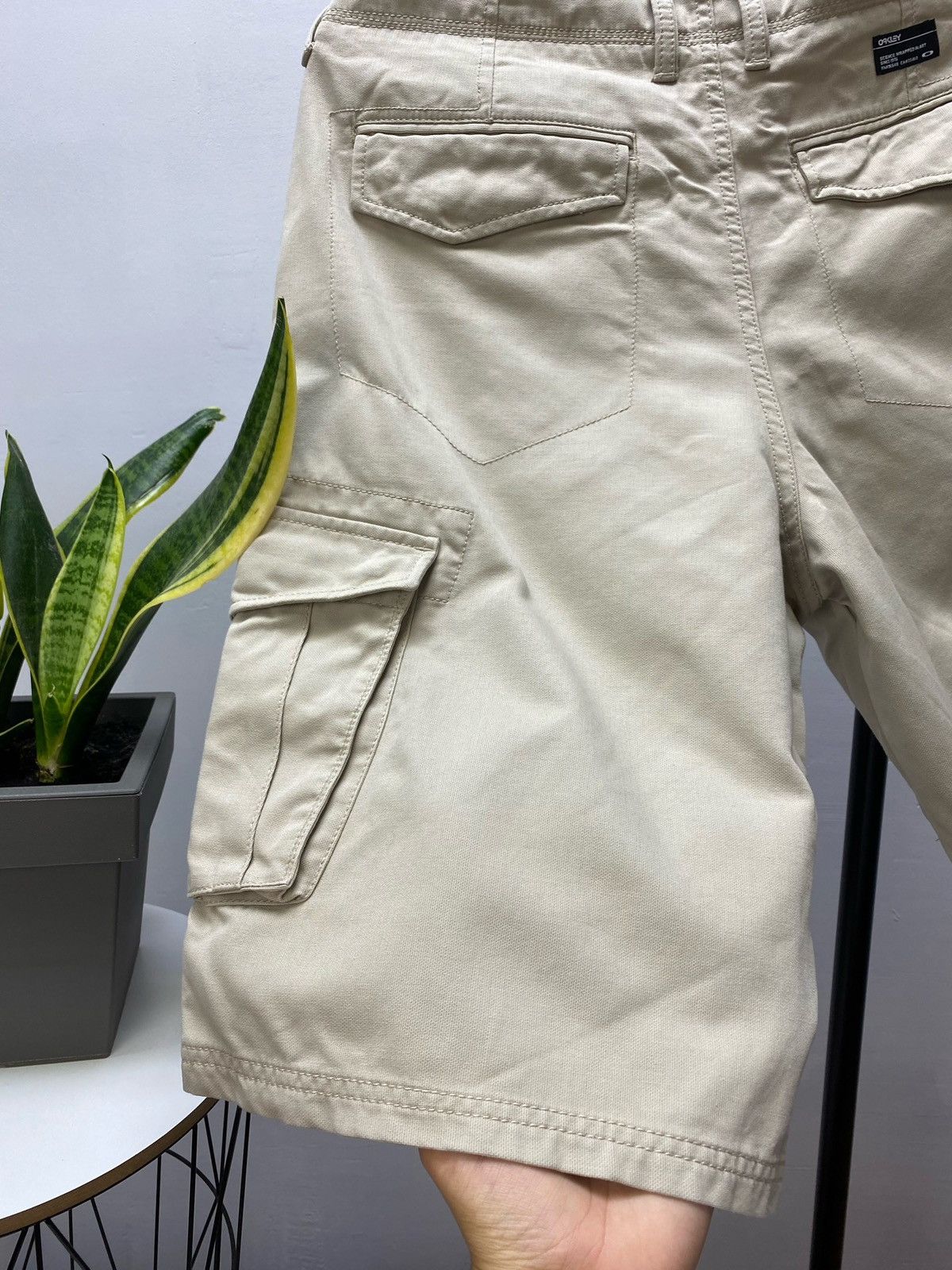 Oakley × Vintage Vintage Oakley Tactical Cargo Shorts Size US 34 / EU 50 - 23 Thumbnail