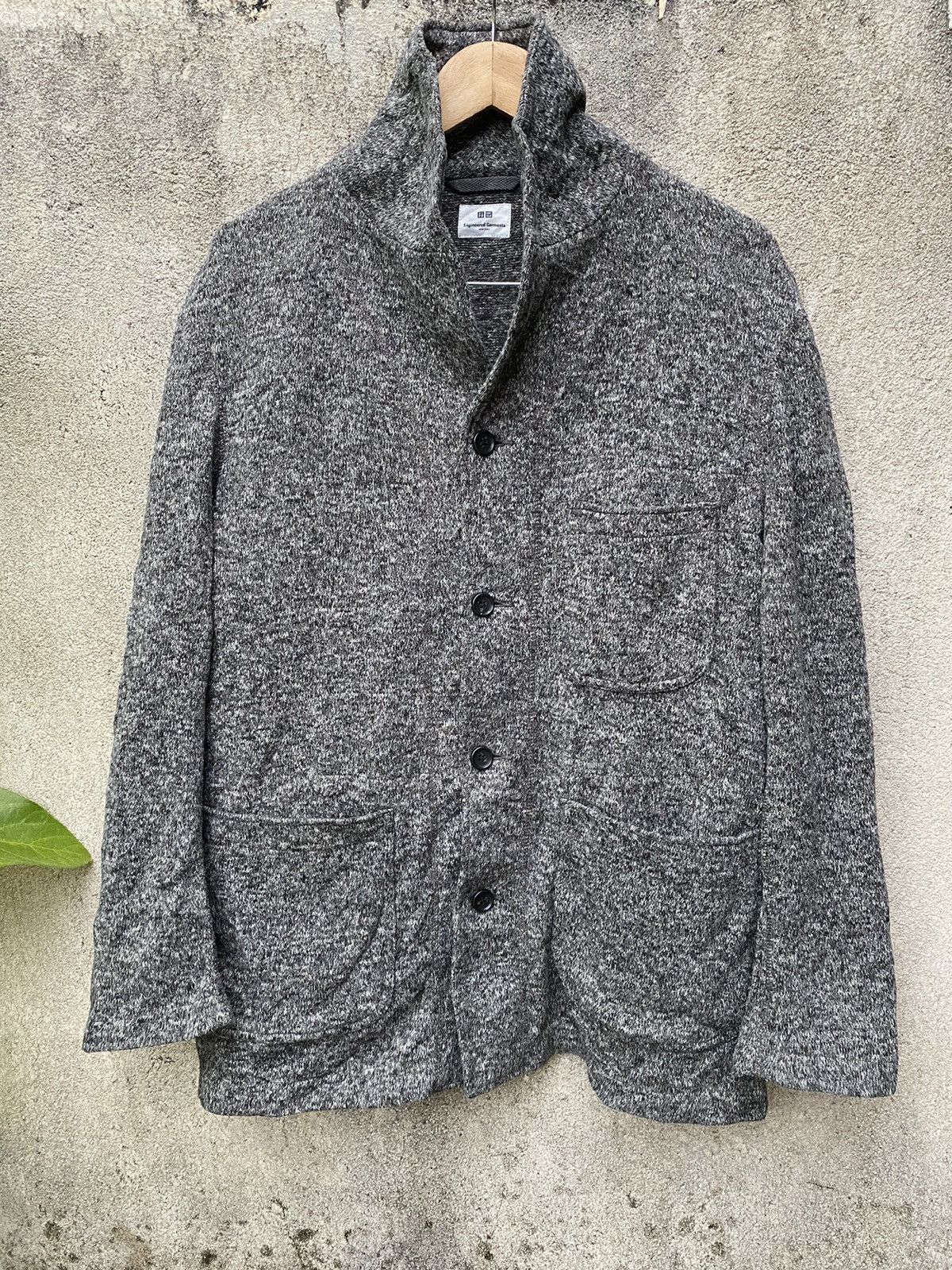 uniqlo shawl