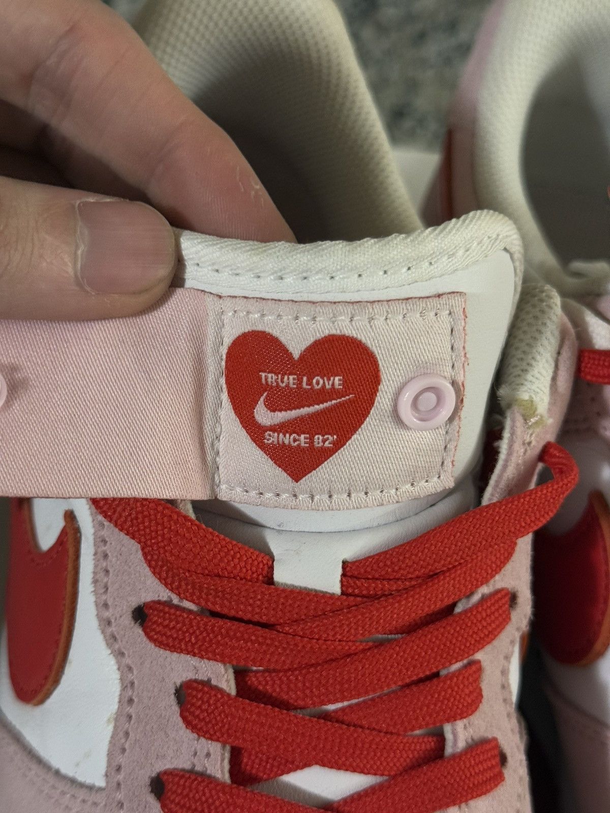 Nike Nike Valentines Day Air Force 1 Pink Size 9 W/ BOX Size US 9 / EU 42 - 8 Thumbnail