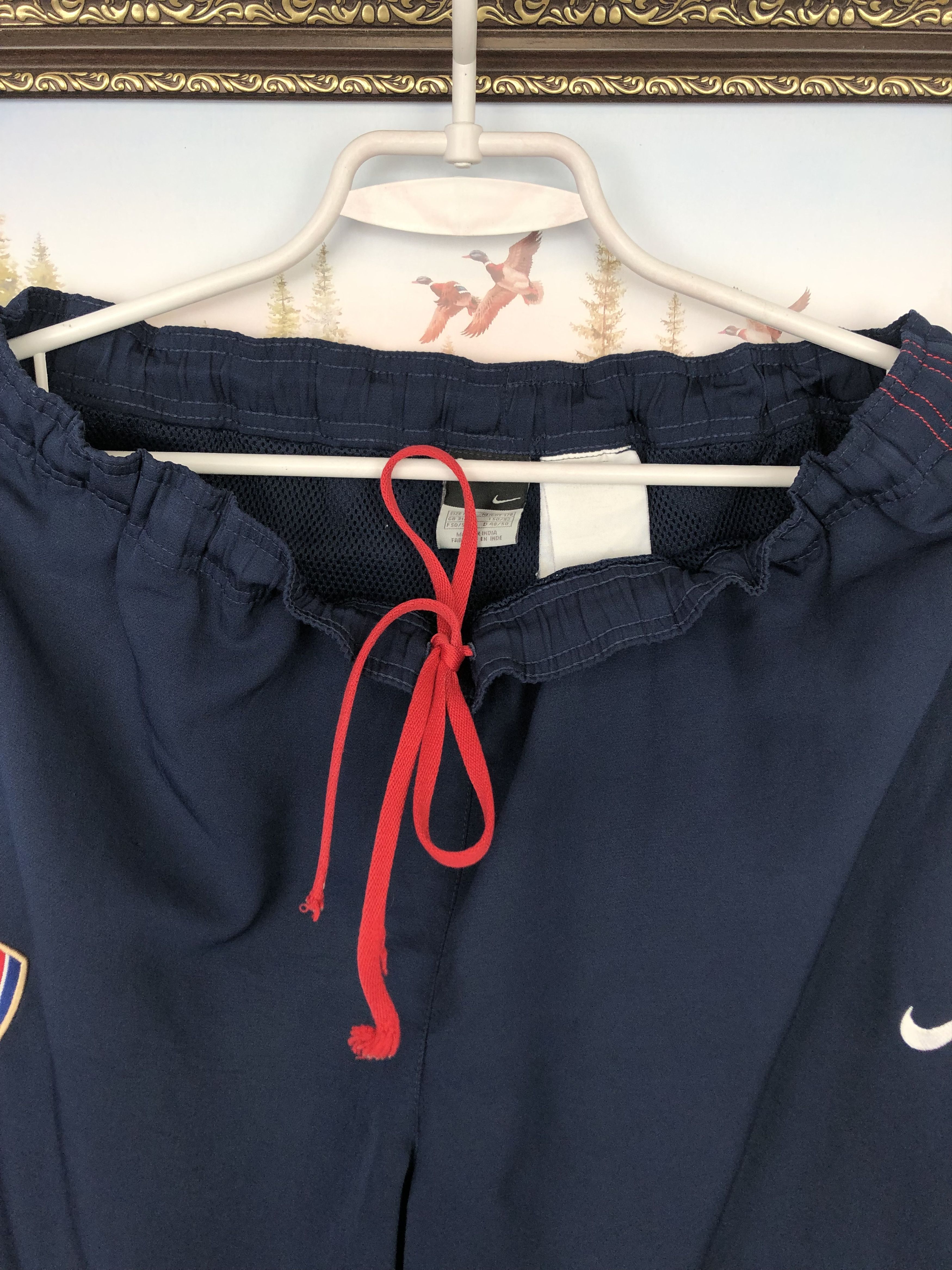Nike Vintage Nike Arsenal o2 Football Pants Soccer Highbury M Size US 32 / EU 48 - 7 Thumbnail