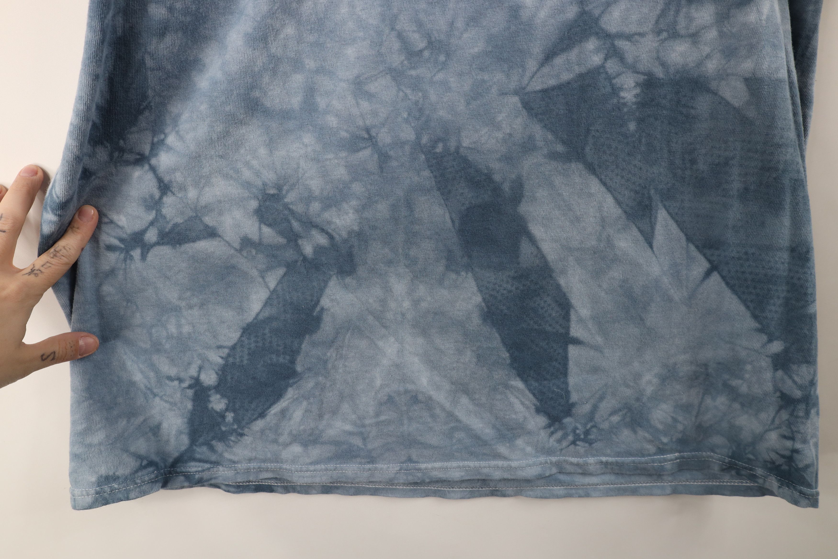 Vintage Vintage 90s Streetwear Mythical Acid Wash T-Shirt Blue Size US XL / EU 56 / 4 - 9 Thumbnail