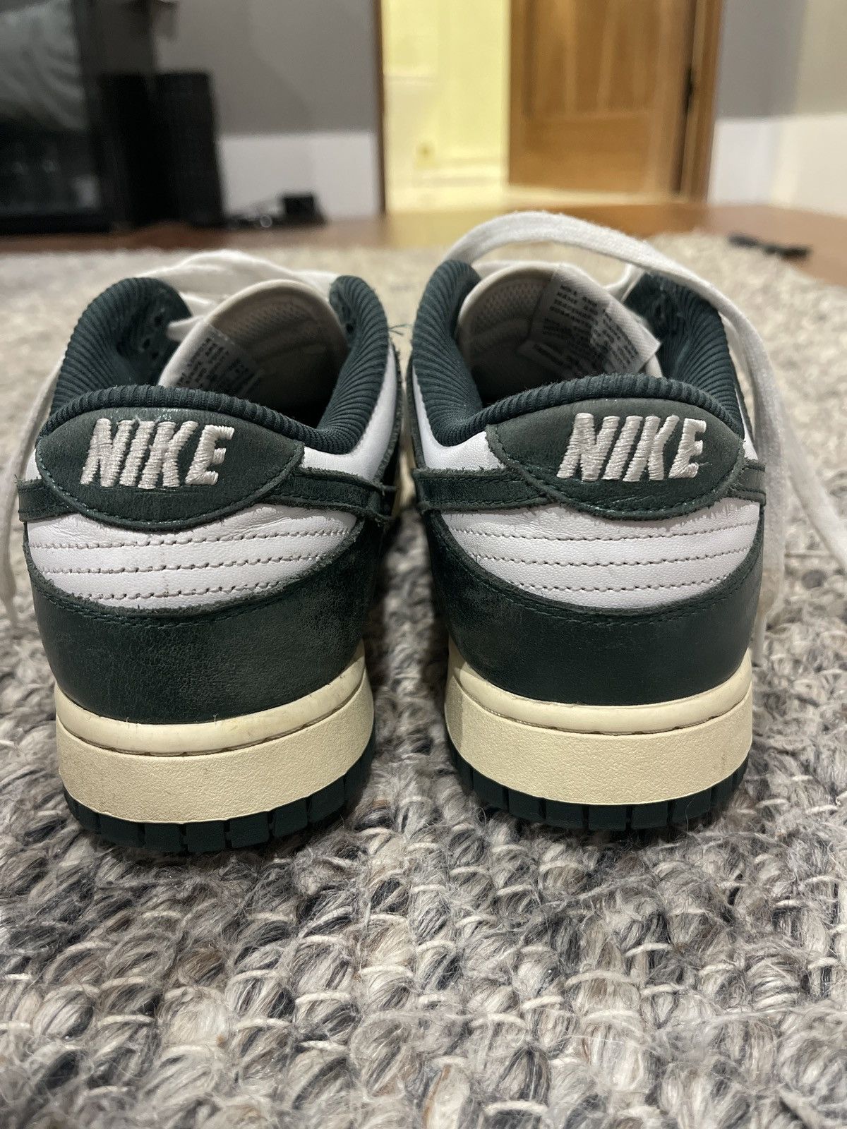 Nike Nike Dunk Low Vintage Green Size US 10.5 / IT 40.5 - 4 Thumbnail