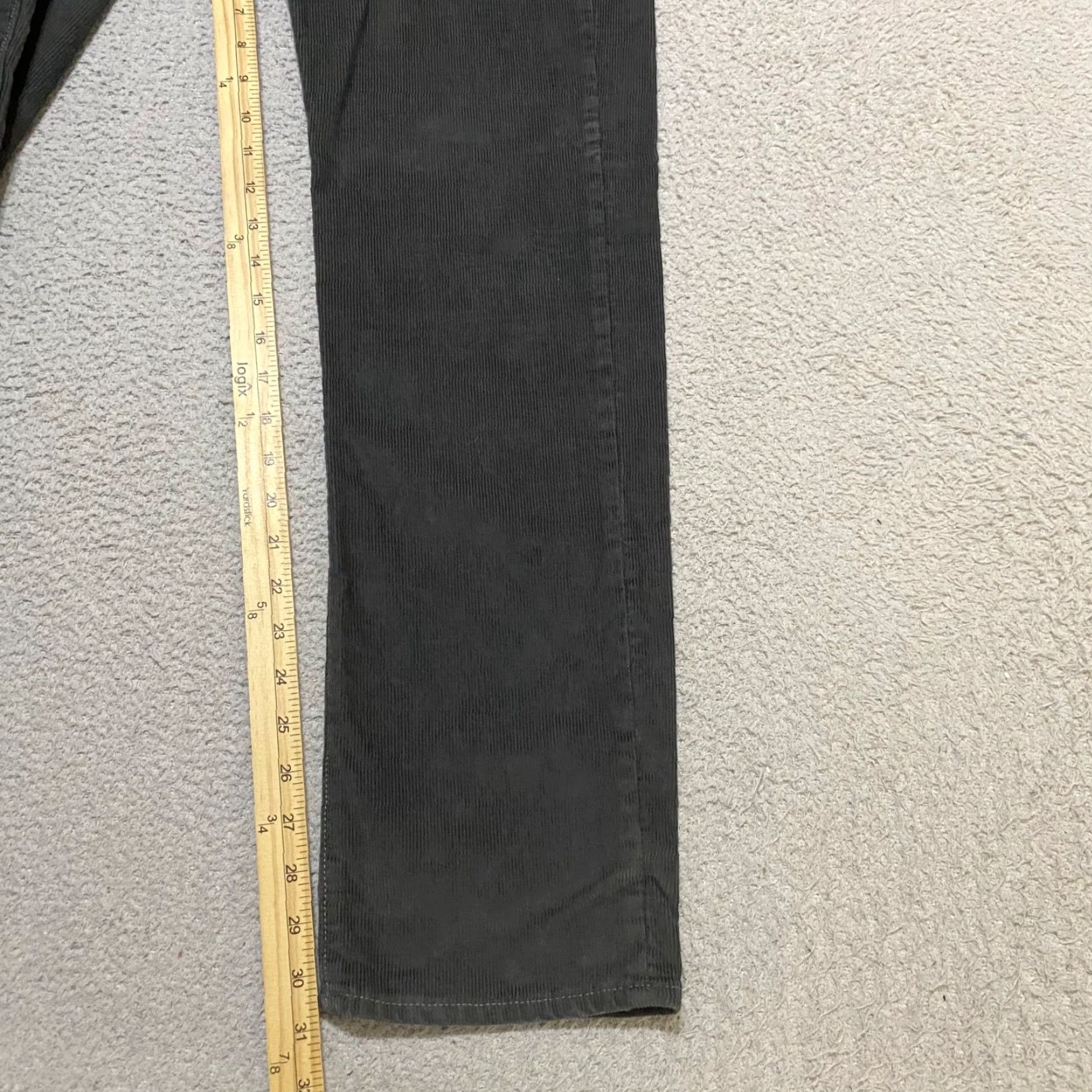 J.Crew J. Crew Mens 30x32 Corduroy Jeans Gray Medium Wash 770 Straight Mid Rise Jeans Men's Corduroy 30 32 Gray Medium Wash 770 Straight Mid Rise Size US 30 / EU 46 - 6 Thumbnail