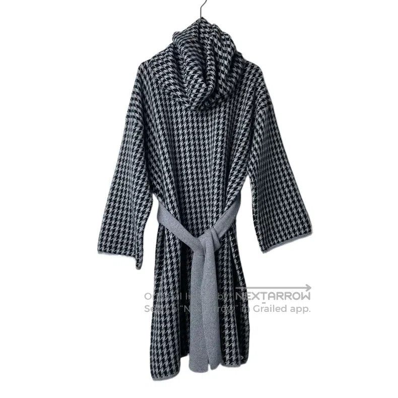 Hermes Hermes Gray houndstooth crewneck long-sleeve wool-knit dre Size XXS / US 00 / IT 34 - 3 Thumbnail