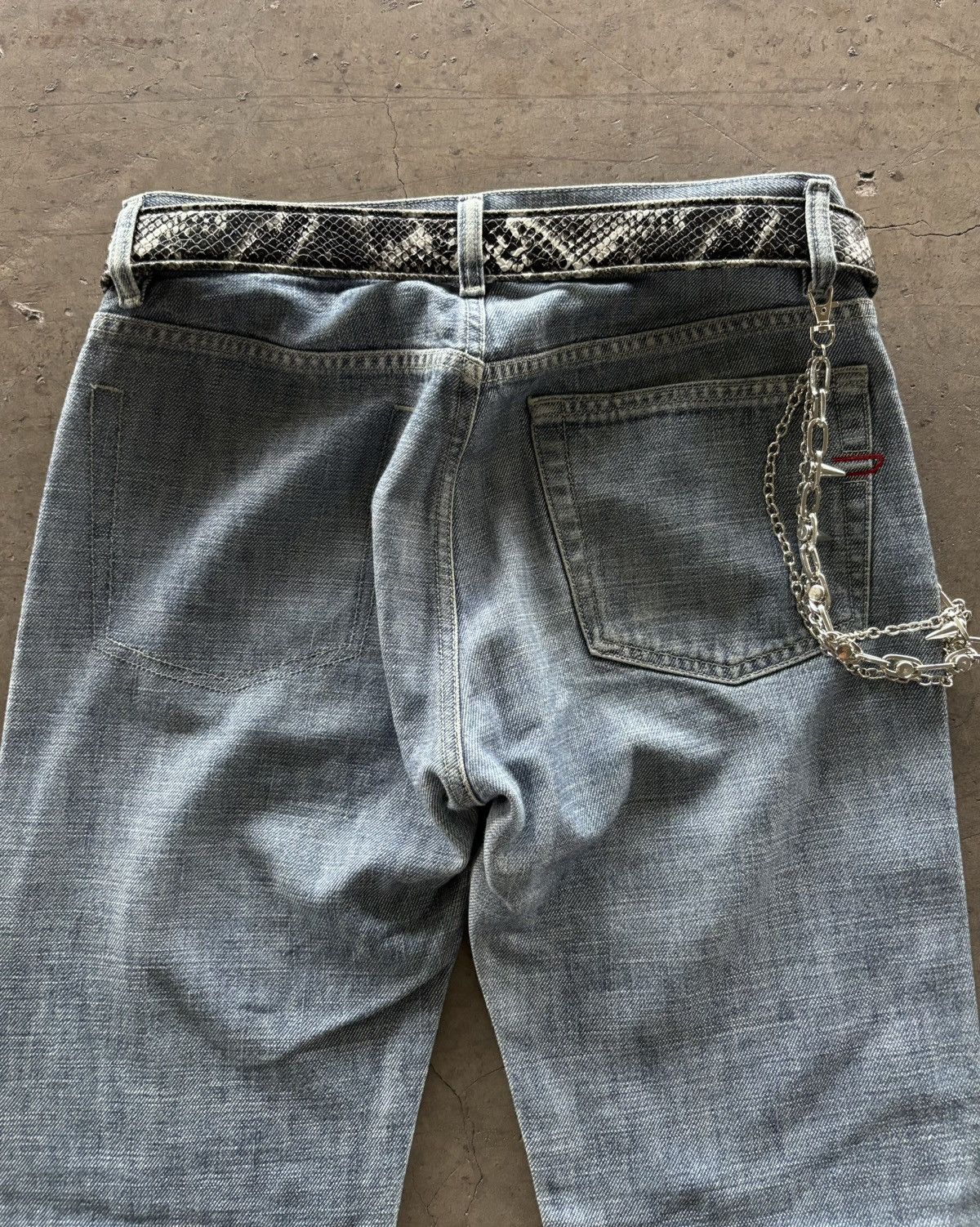 Diesel Diesel Flared Denim Jeans Made In Italy Size US 30 / EU 46 - 9 Thumbnail