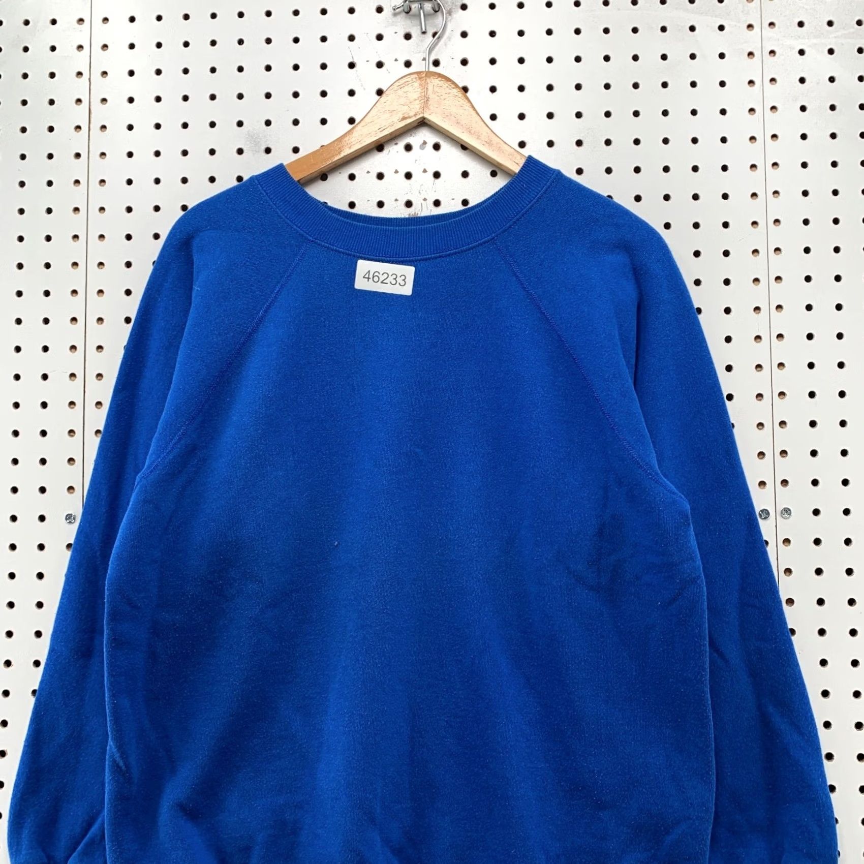 Hanes VINTAGE Hanes Sweatshirt Large Royal Blue Raglan Long Sleeve Fleece USA Mens 80s Size US L / EU 52-54 / 3 - 2 Thumbnail
