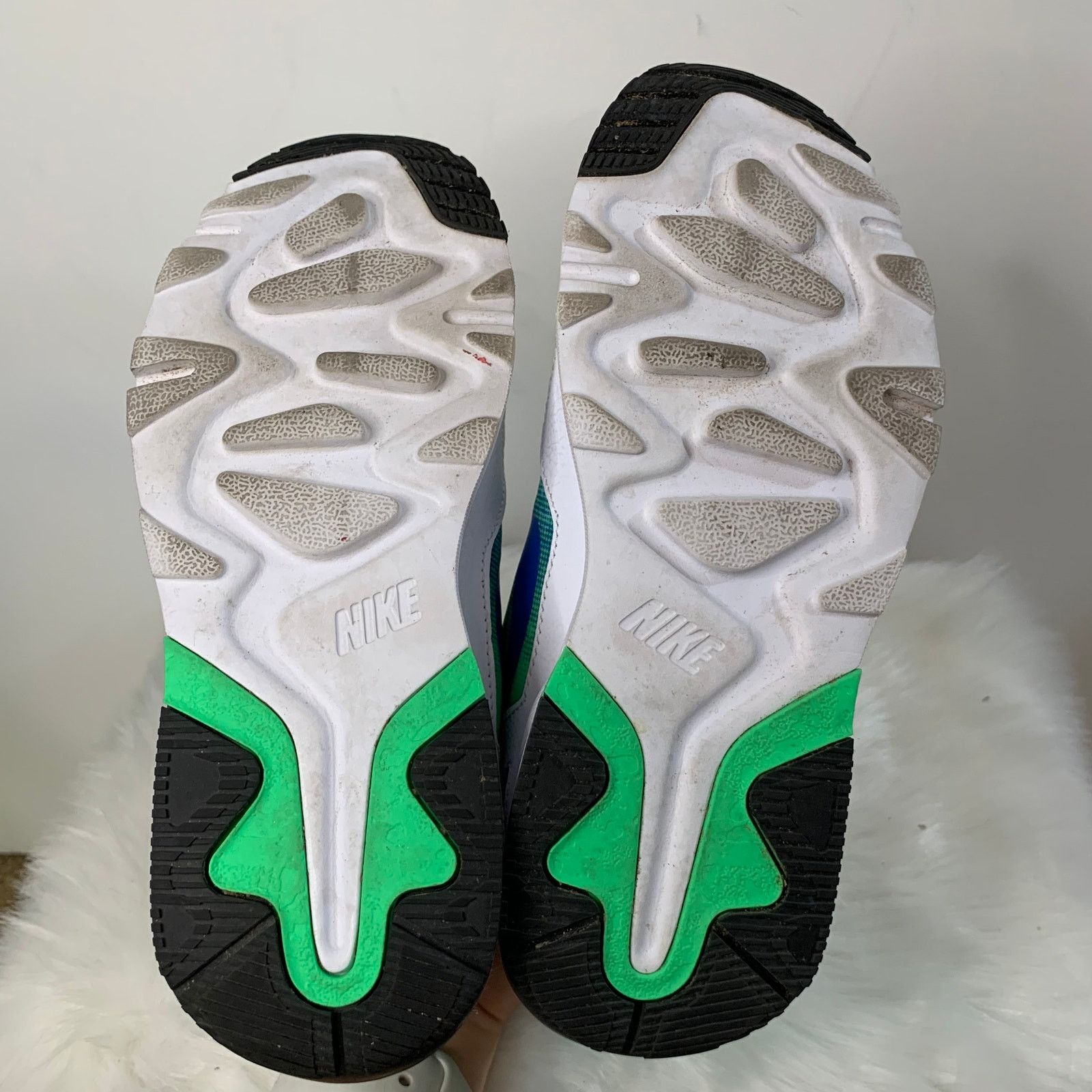 Nike Nike LD Runner White Electro Green Womens Size 6 Size US 6 / IT 36 - 4 Thumbnail