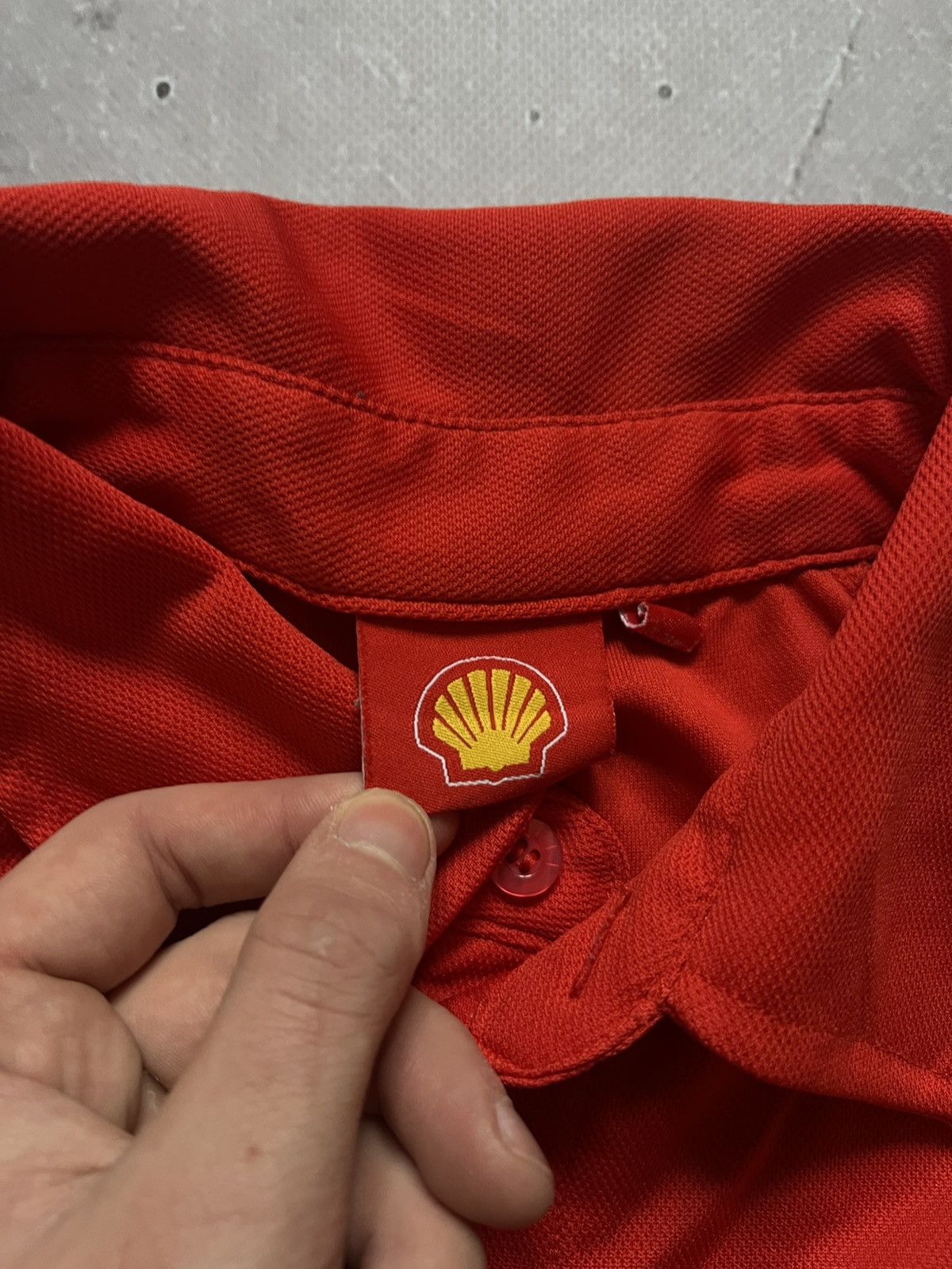 Ferrari Ferrari Shell V-Power Men's Button-Down T-Shirt, Formula 1 L Size US L / EU 52-54 / 3 - 8 Thumbnail