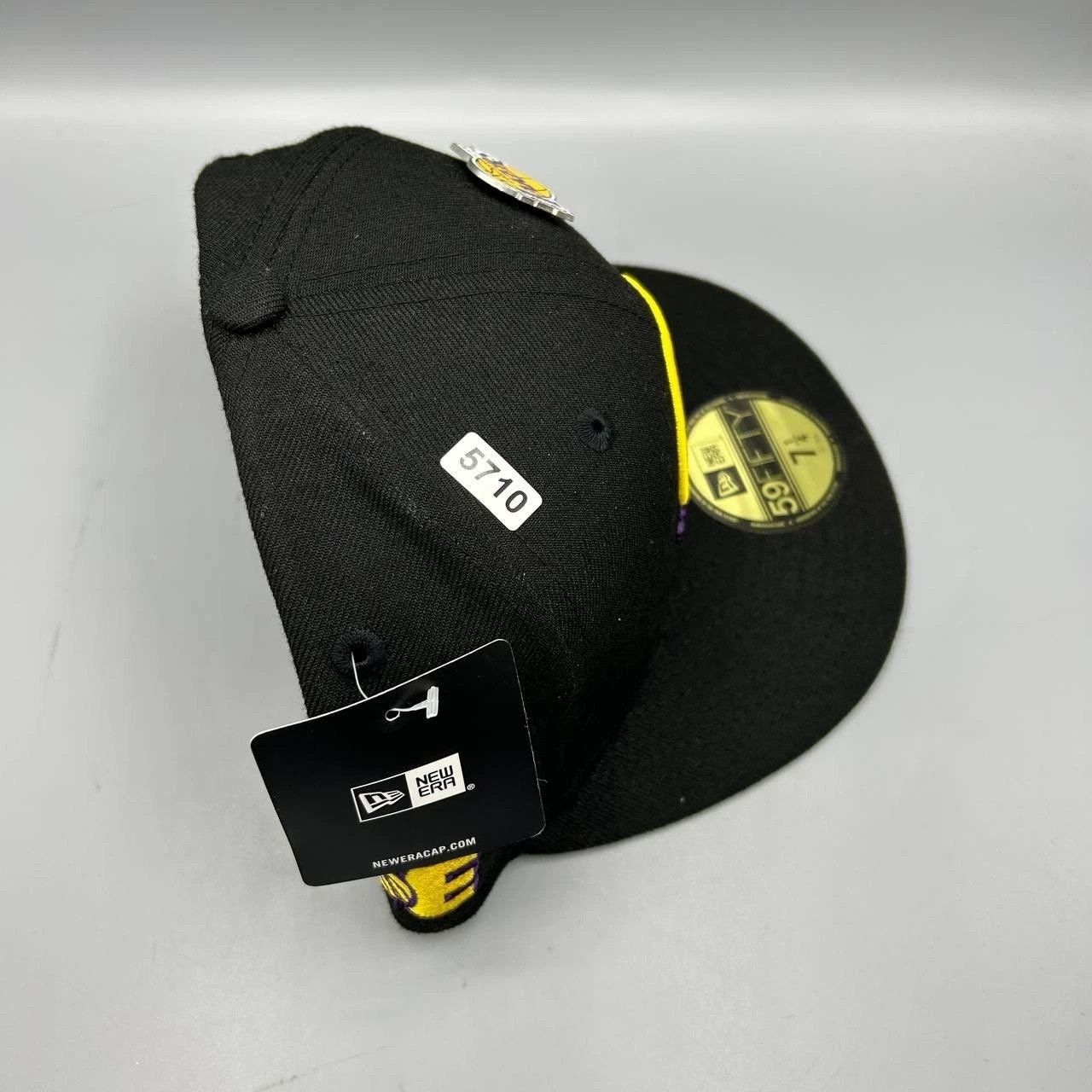 New Era Los Angeles LA Lakers NBA x Xlarge Hat Men 7 1/4 Fitted Cap Size ONE SIZE - 10 Thumbnail