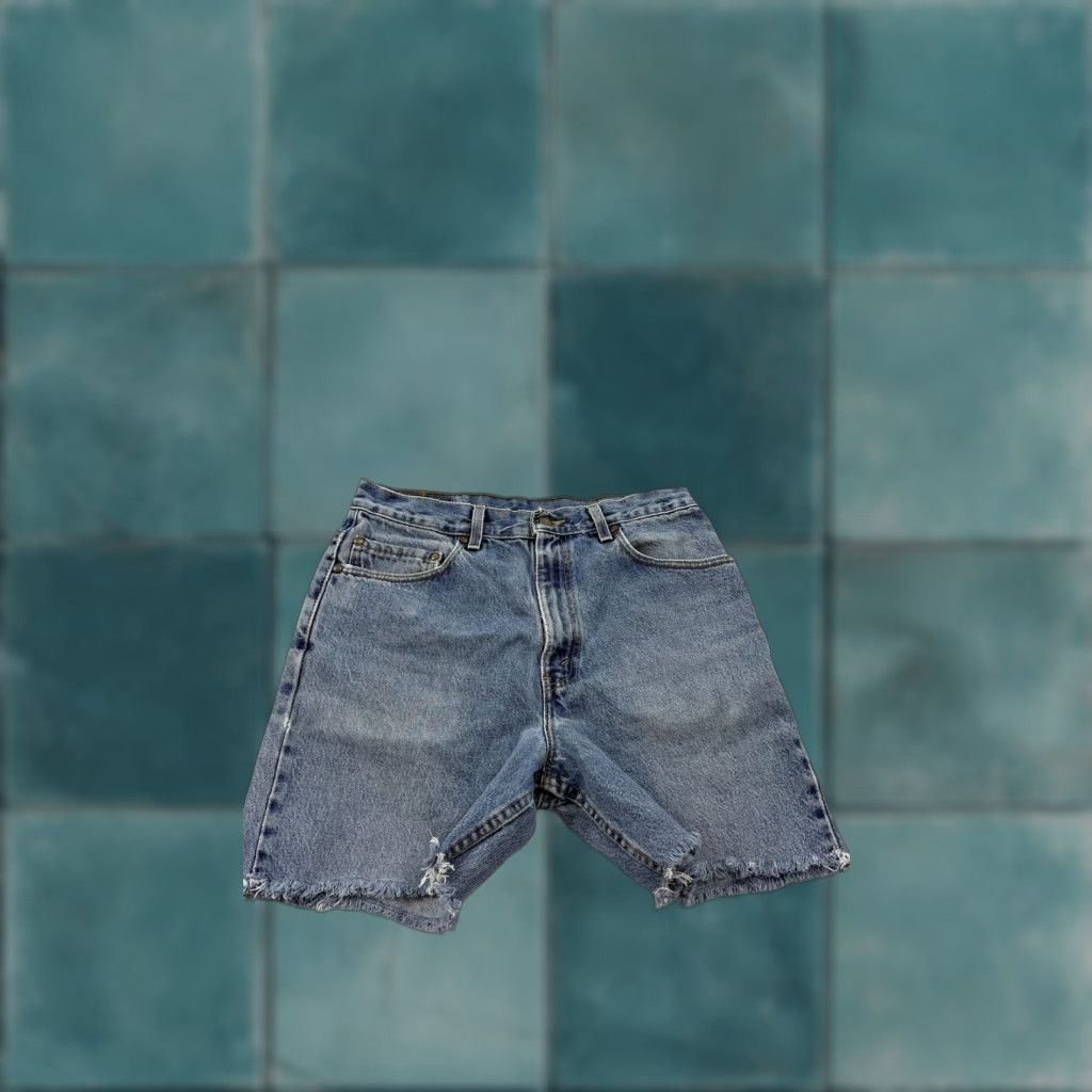 Levi's Levi's Denim Shorts Mens 31 Blue Stonewash Bermuda 5 Pocket Zip Fly Frayed Hem Distressed Pockets Jeans Casual Mens Size US 31 - 1 Thumbnail