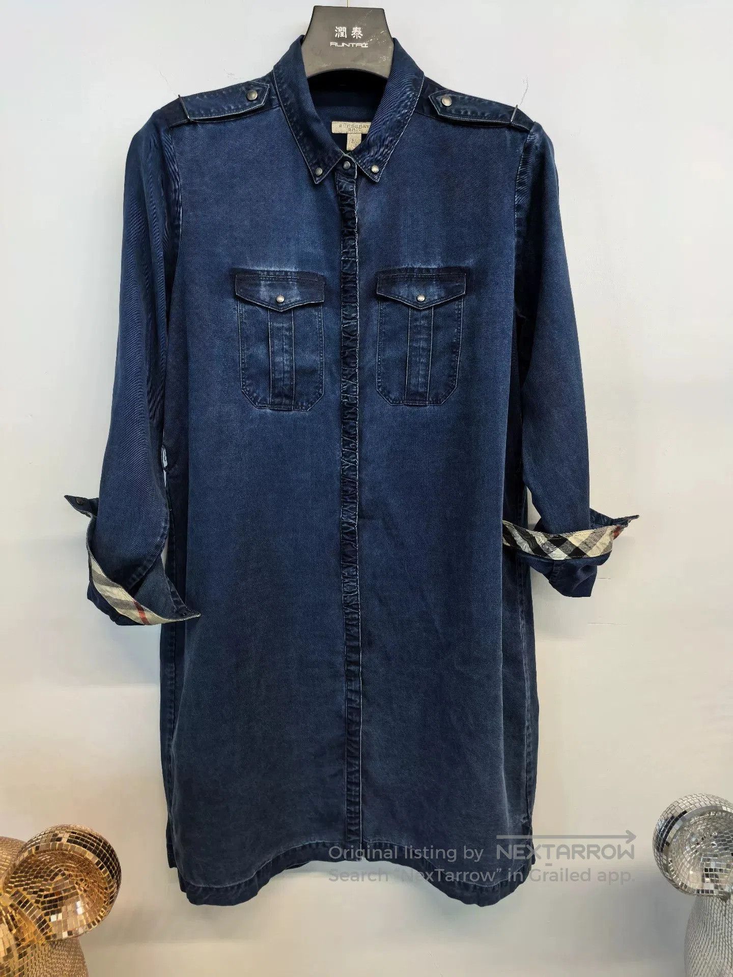 Burberry Burberry Women's Dark Blue Denim Shirt. Size M / US 6-8 / IT 42-44 - 2 Thumbnail