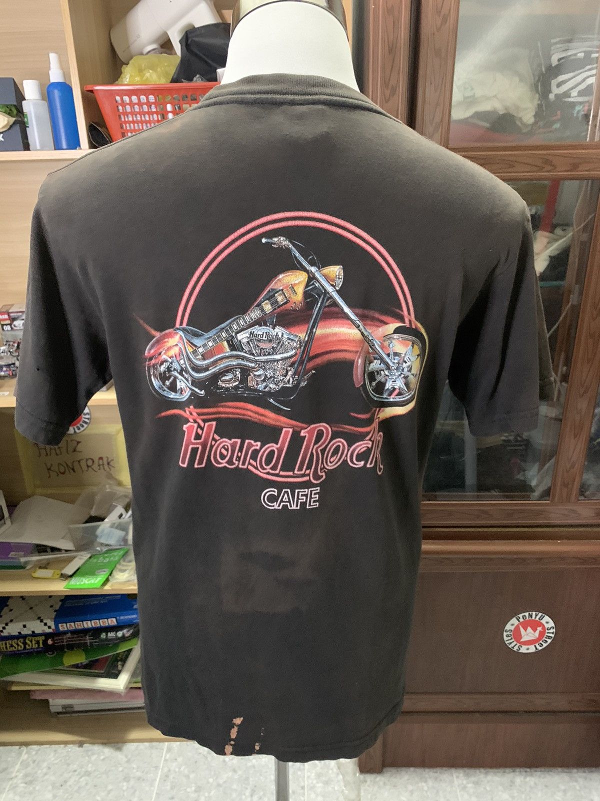 Hard Rock Cafe × Vintage Combo Hard Rock Tokyo Big Motorcycle Discolouration Size US S / EU 44-46 / 1 - 13 Thumbnail