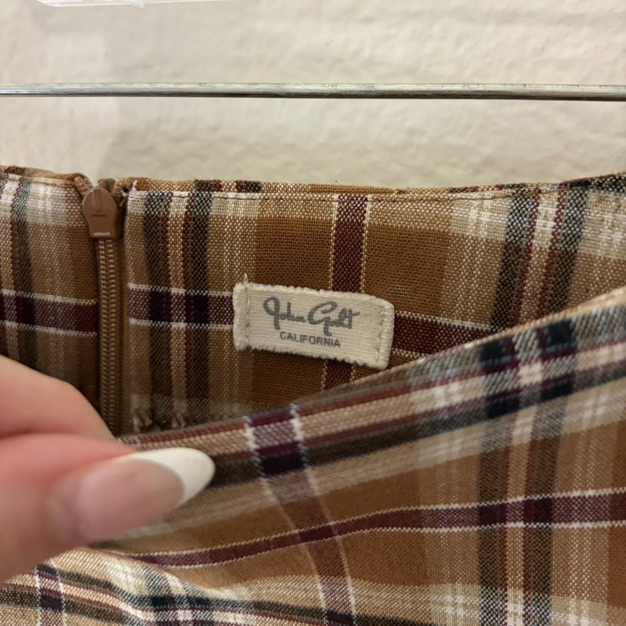 Brandy Melville brandy melville plaid orange mini skirt Size 26" / US 2 / IT 38 - 3 Thumbnail