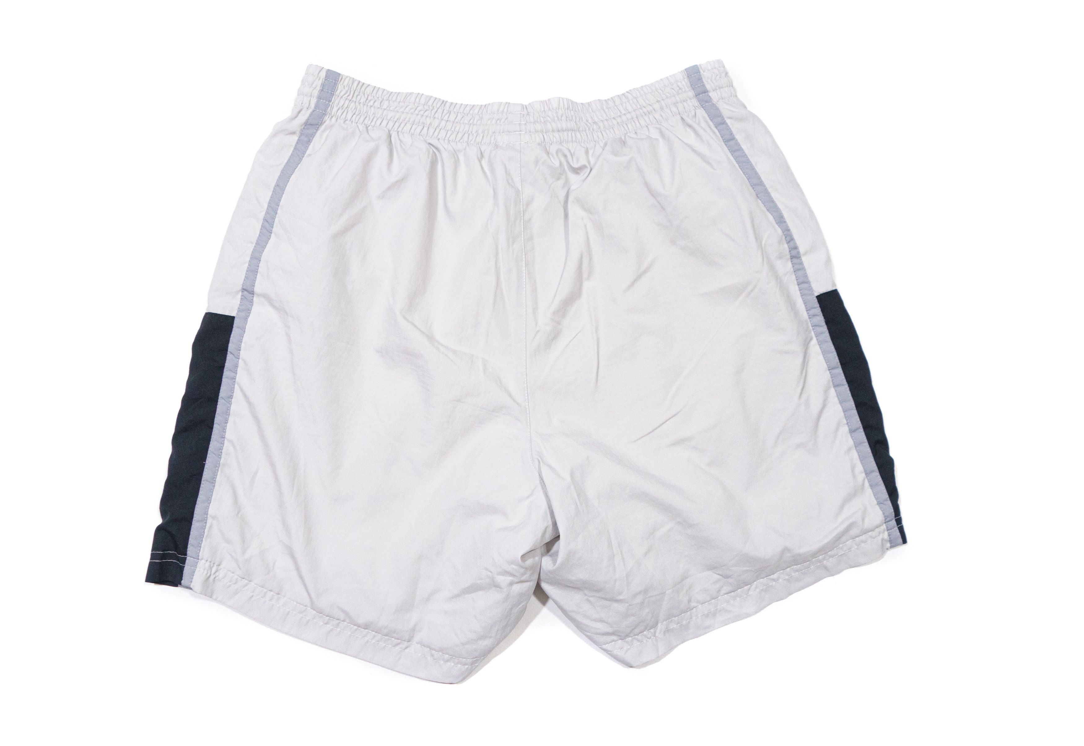 Lacoste 00S Logo Sport Shorts Size US 34 / EU 50 - 2 Thumbnail