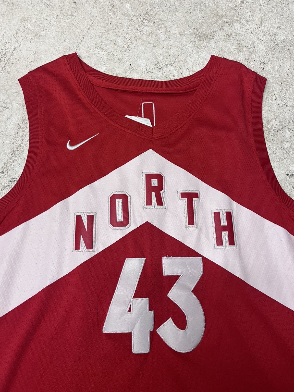Nike Red nike toronto raptors siakam jersey Size US L / EU 52-54 / 3 - 1 Thumbnail