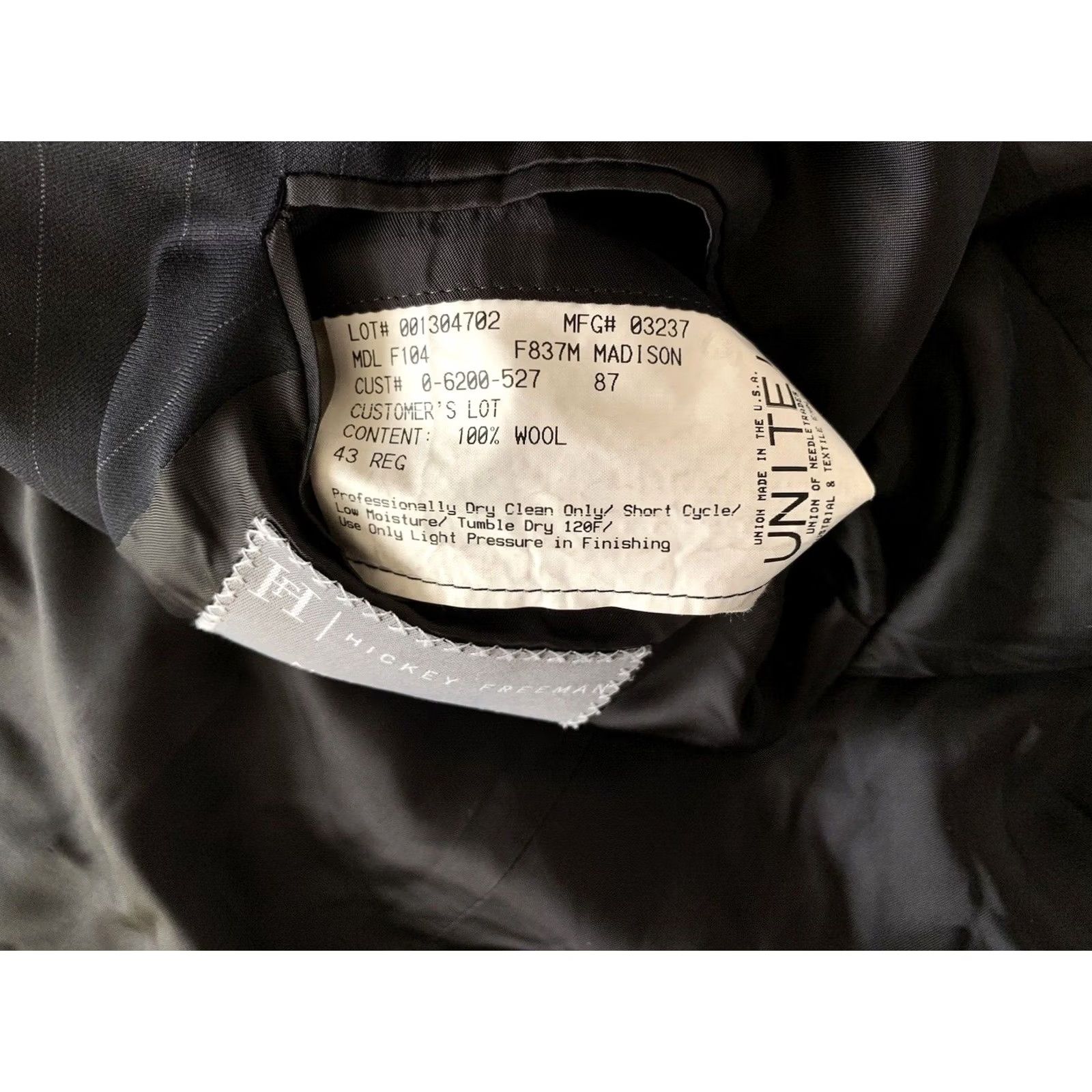 Madison Hickey Freeman Blazer Sport Coat - 43 Regular Dark Gray Pinstripe Wool Loro Piana 120s 43R Madison Jacket Mens Size 46R - 5 Thumbnail