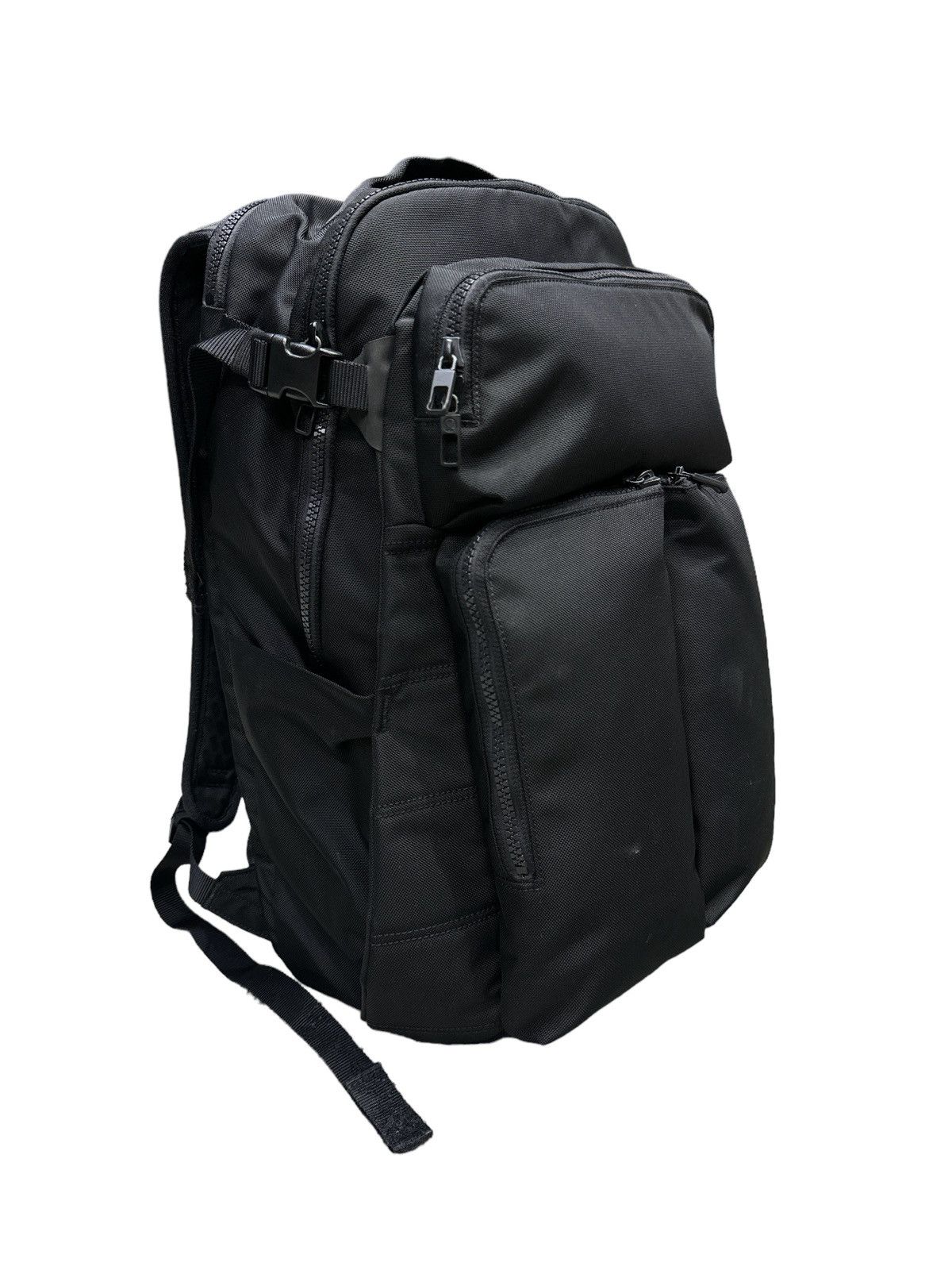 Lululemon LULULEMON ASSERT BAGPACK 30L Size ONE SIZE - 3 Thumbnail