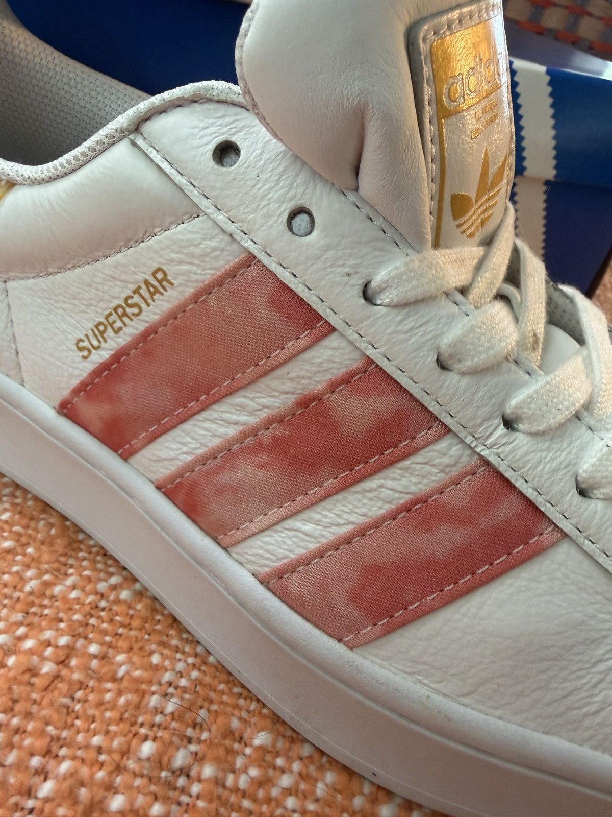 Adidas Beautiful Pink Adidas Superstar samples in Men's size 7 New Size US 7 / IT 37 - 4 Thumbnail
