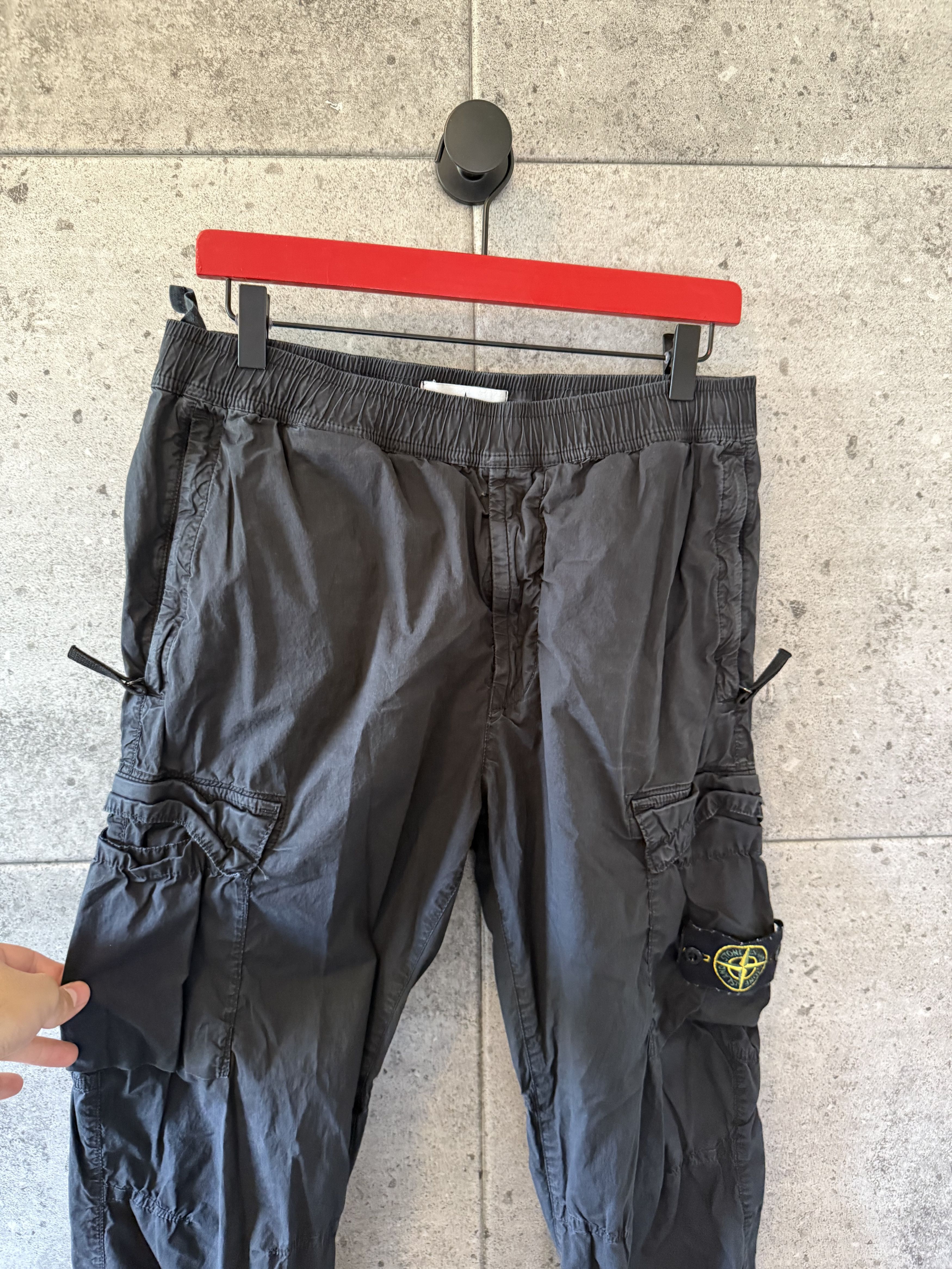 Stone Island Stone island cargo joggers Size US 31 - 3 Thumbnail
