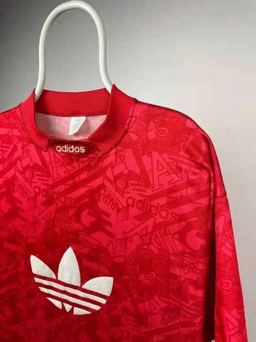 Adidas Adidas vintage T-shirt monogram big neck size M oversize Size US M / EU 48-50 / 2 - 4 Thumbnail