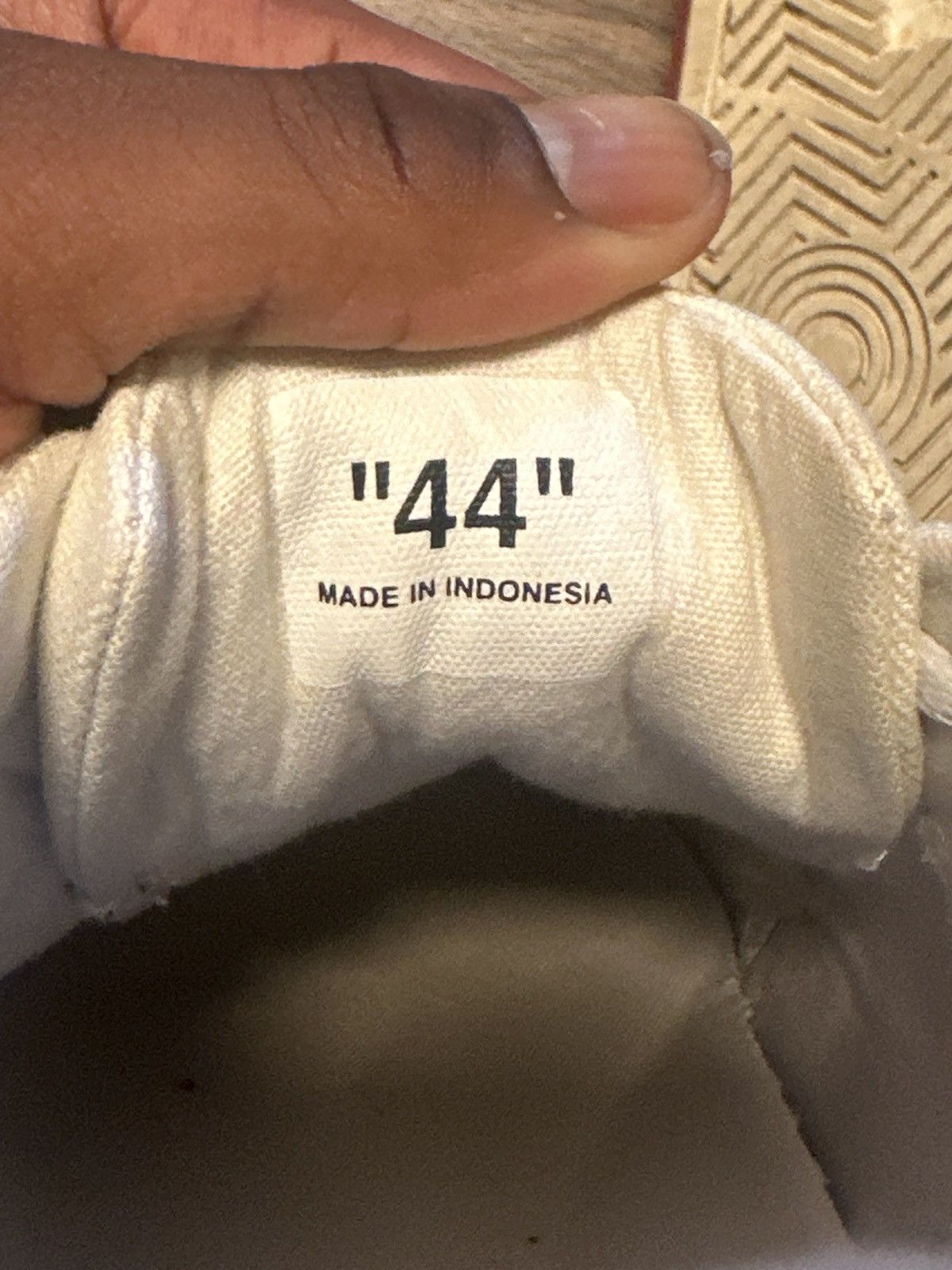 Off-White × Virgil Abloh Off White “Vulcanized” Low-Top Sneakers Size US 11 / EU 44 - 6 Thumbnail