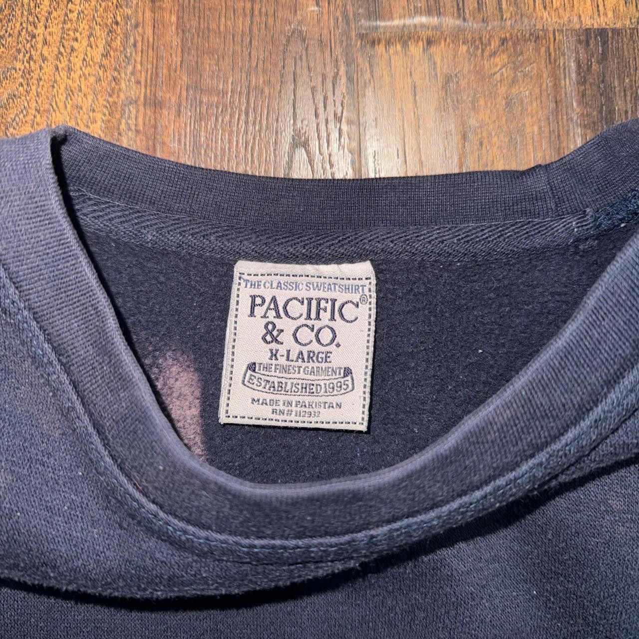 Designer super sick early 2000s/ y2k bleached usa florida sweater! Size US XL / EU 56 / 4 - 6 Thumbnail