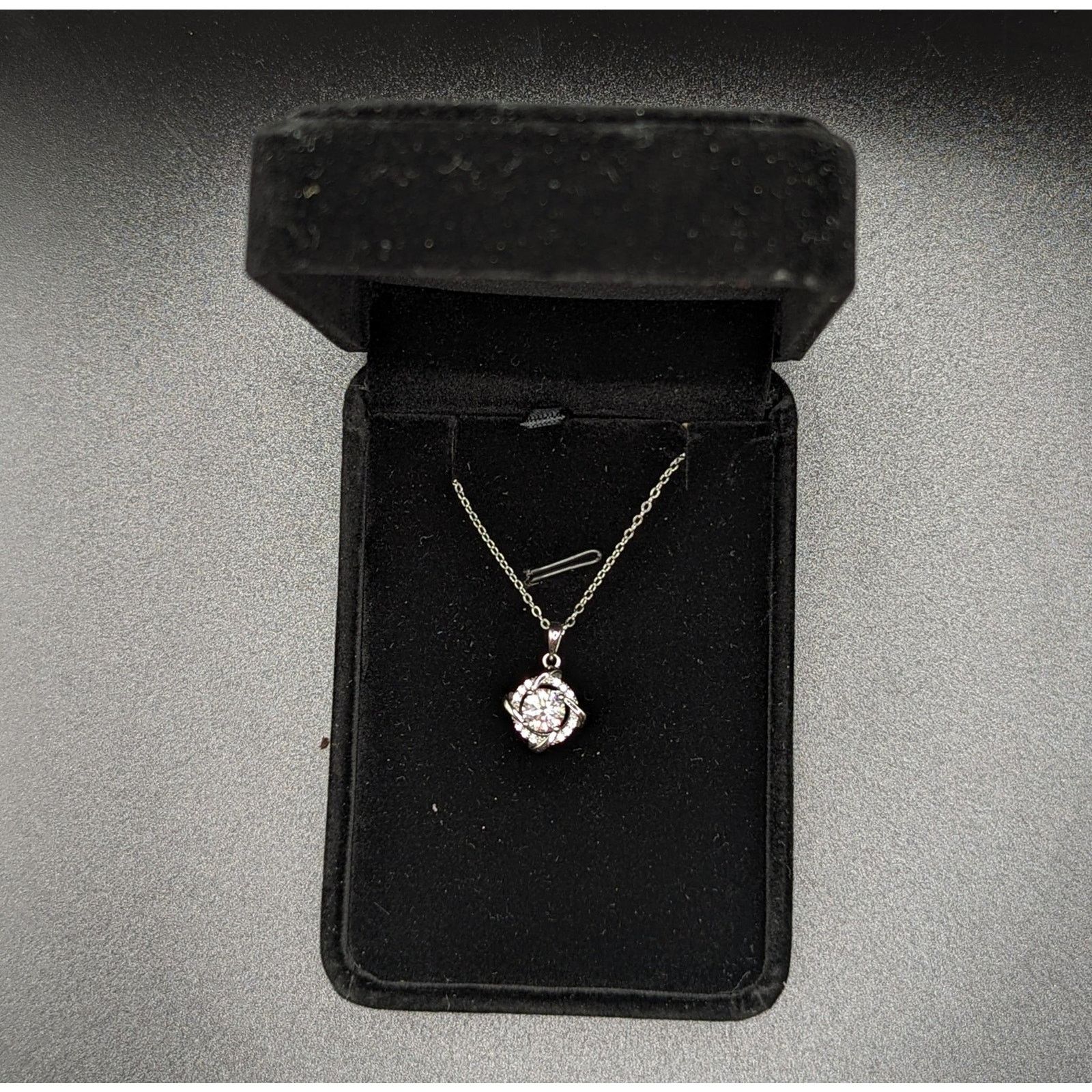 Other Moissanite Windmill Necklace 925 Silver NWT Size ONE SIZE - 13 Thumbnail