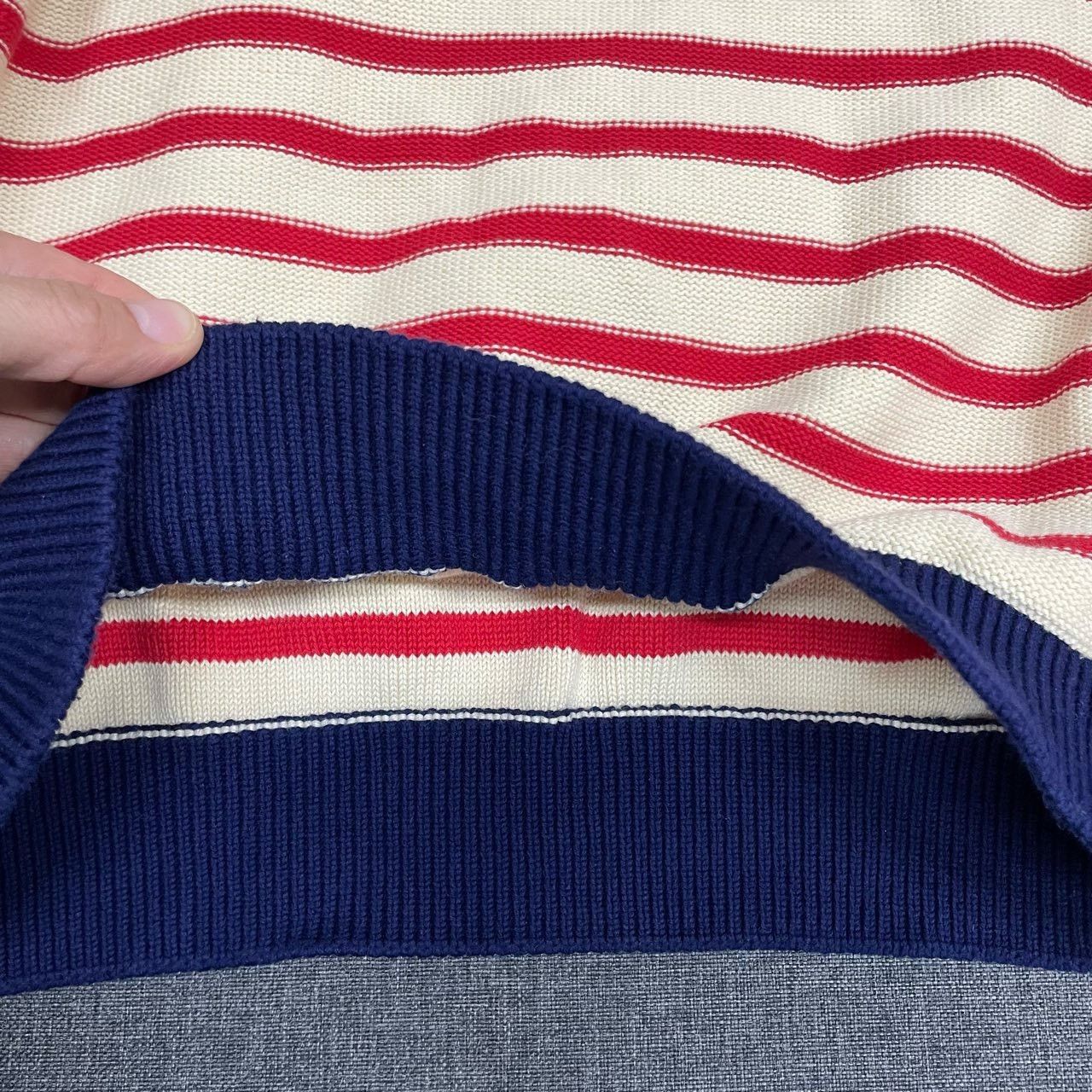 Gucci Gucci Red and white striped logo sweater 2501-Nextarrow Size US XS / EU 42 / 0 - 7 Thumbnail