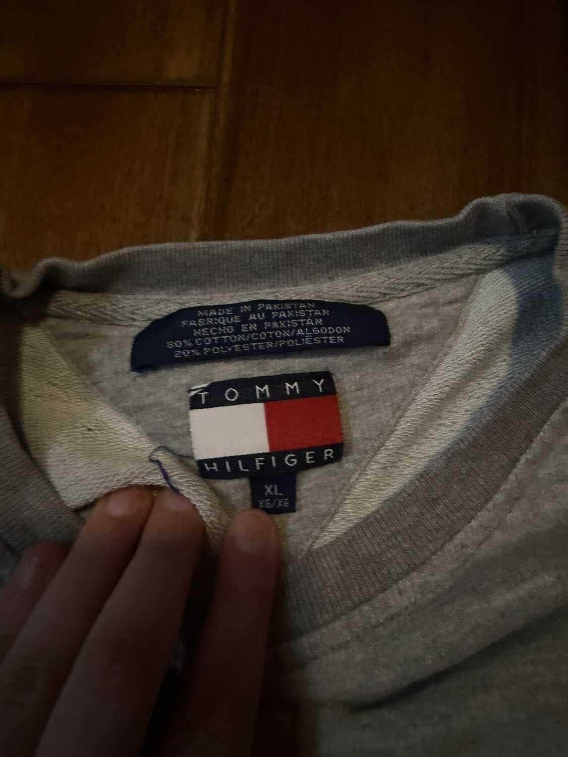 Tommy Hilfiger Sweatshirt Size XL / US 12-14 / IT 48-50 - 2 Thumbnail